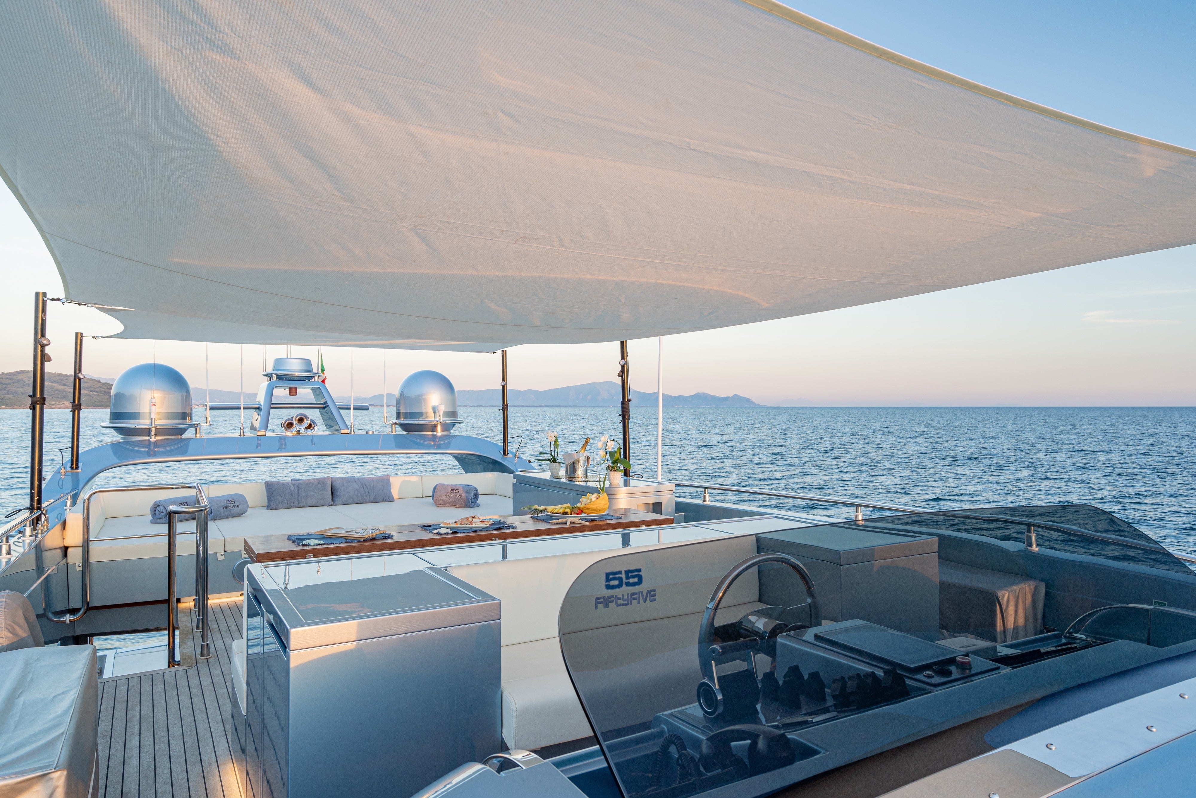 weekend yacht charter Cannes 