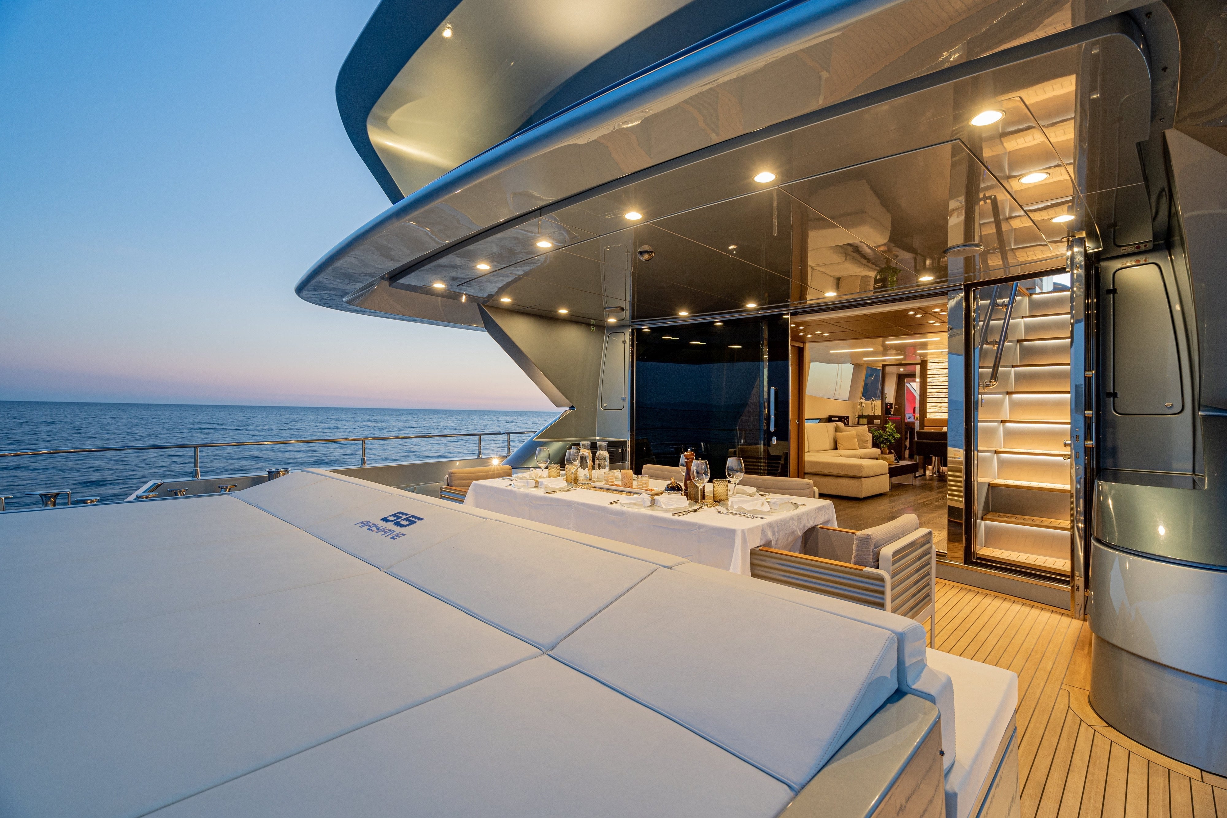 luxury yacht charter Cannes 