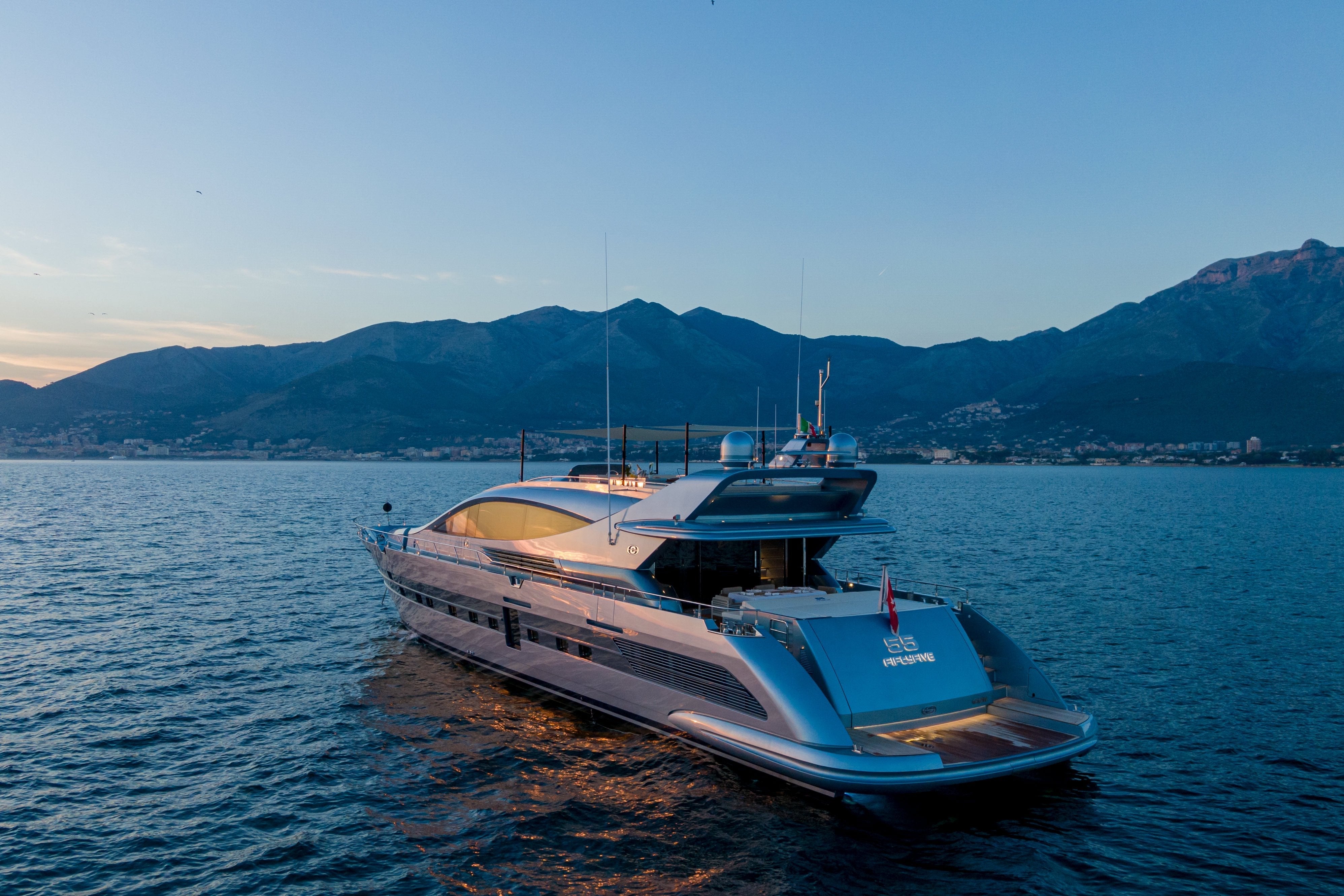 french riviera yacht rental 