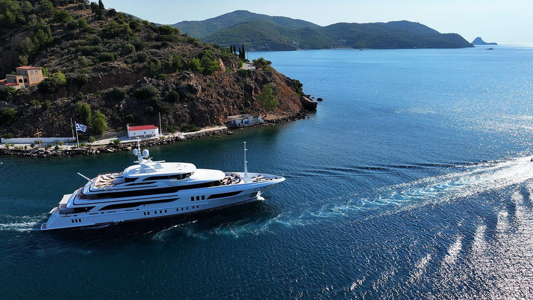 M/Y AELIA Yacht Charter Holiday Cannes