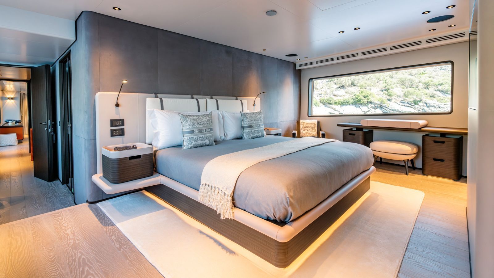 M/Y AT ONE luxury yacht charter Cannes