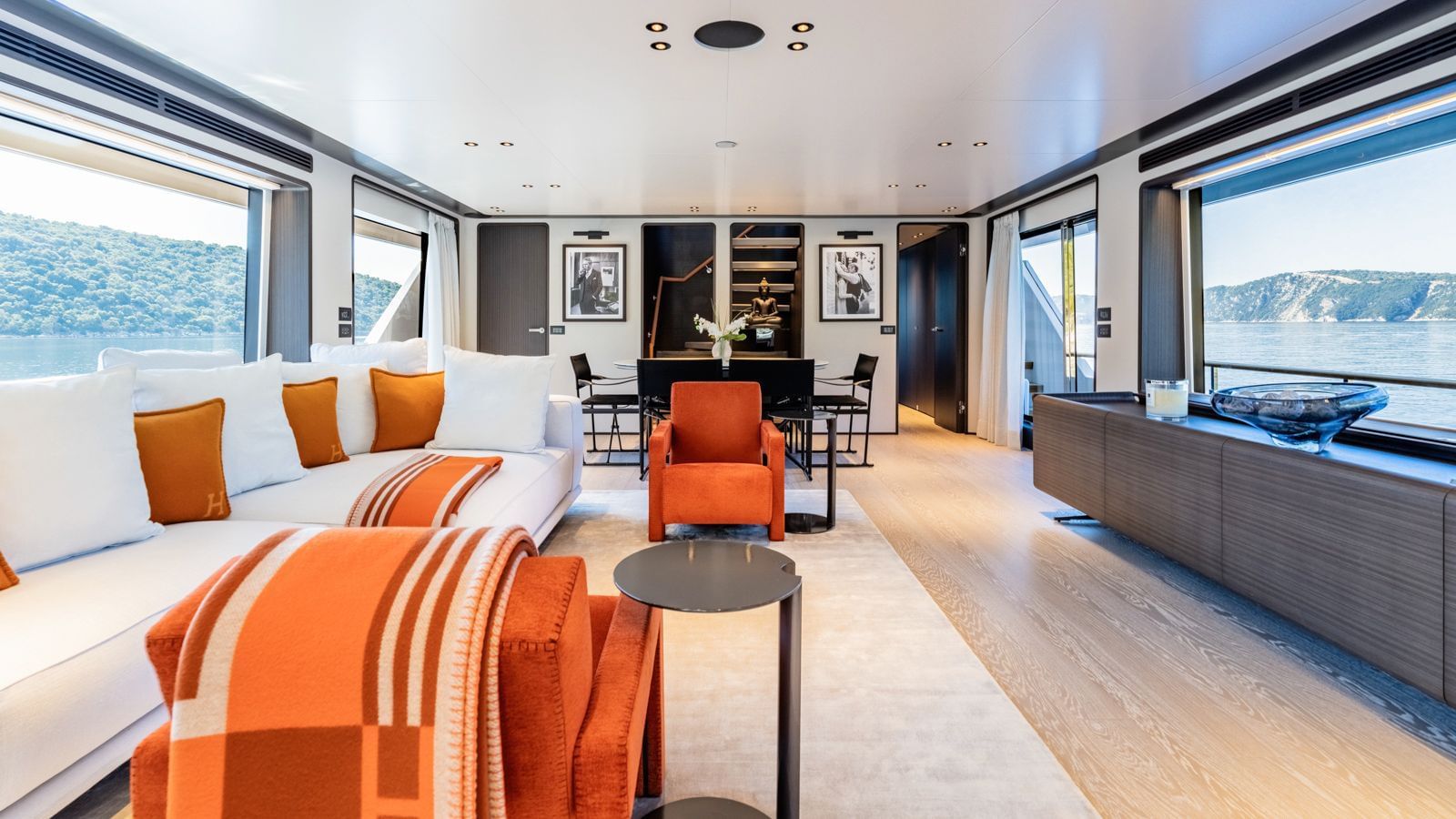M/Y AT ONE yacht charter holiday cost Cannes
