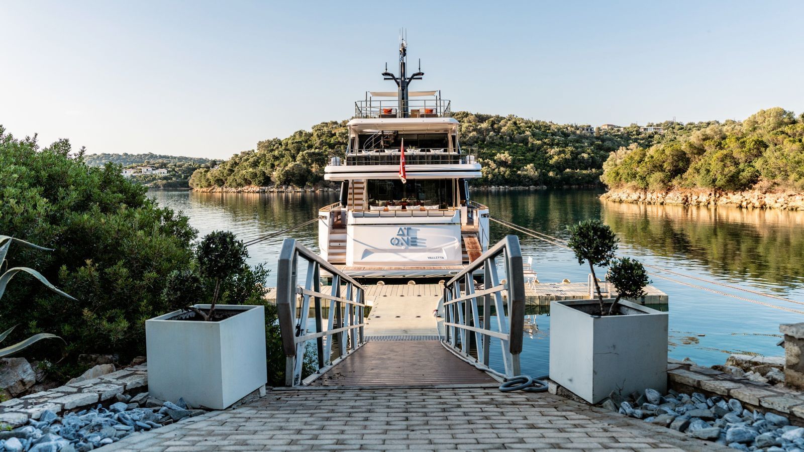 M/Y AT ONE Yacht for rent cannes France