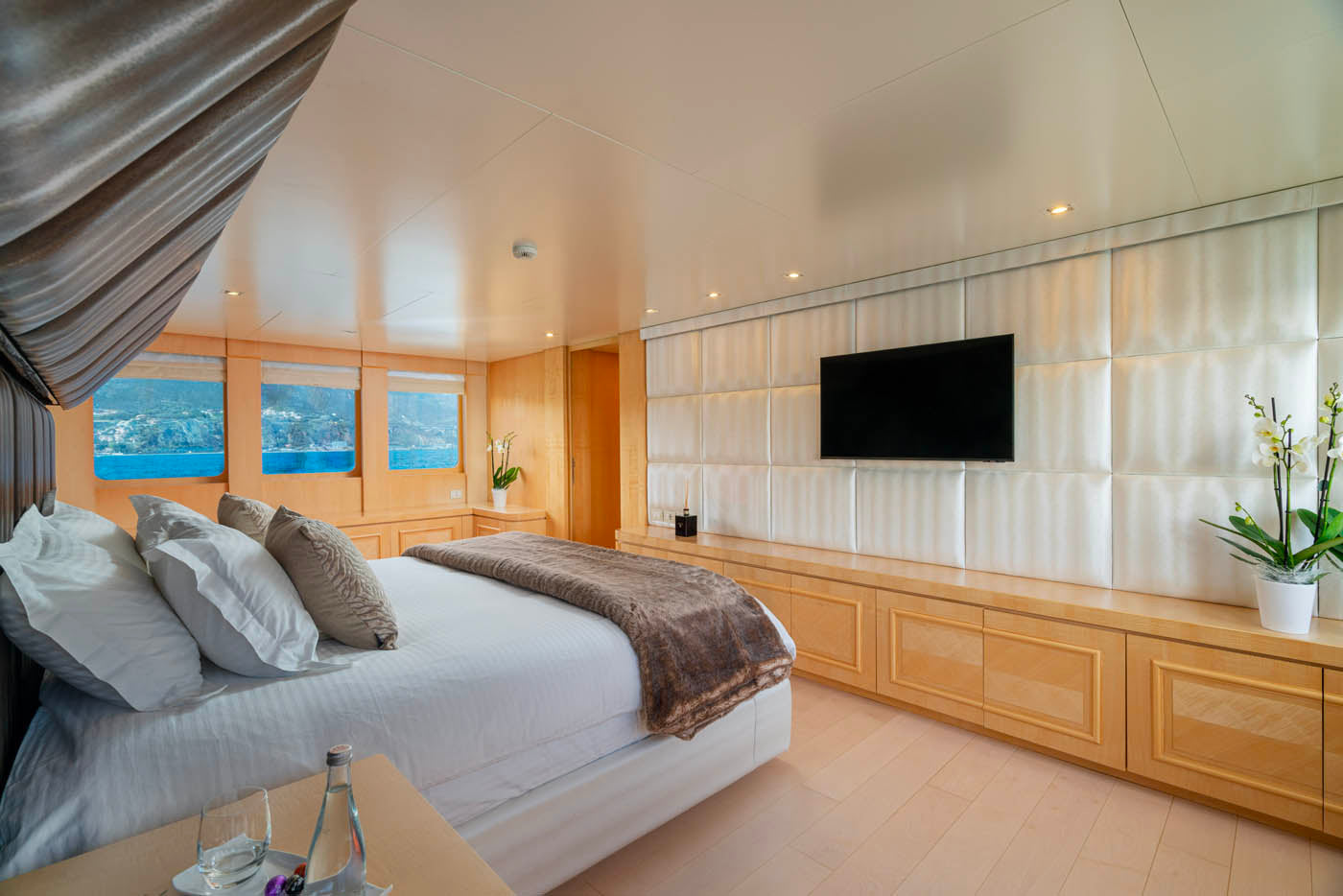 Sardinia Yacht Charter