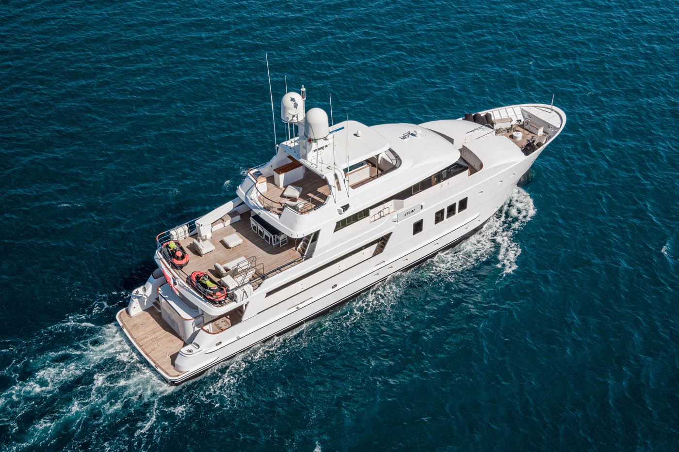 Luxury Yacht Rental italy