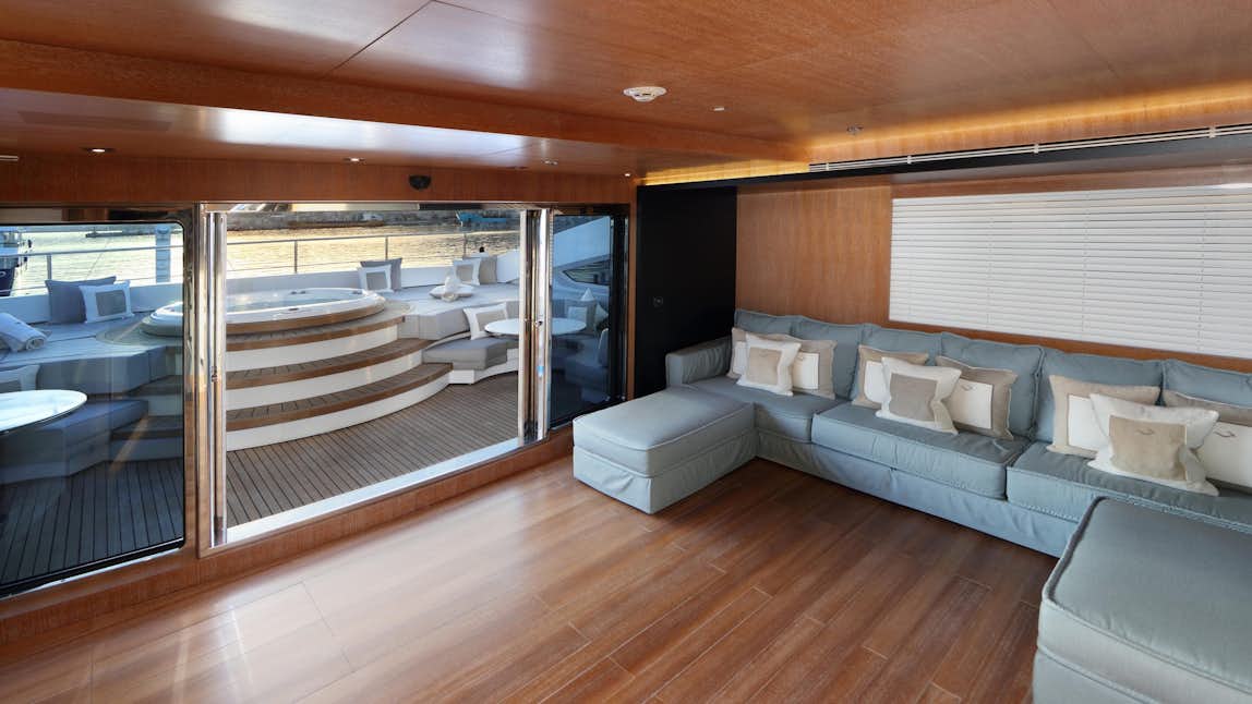BEATRIX Motor Yacht Charter Cannes France