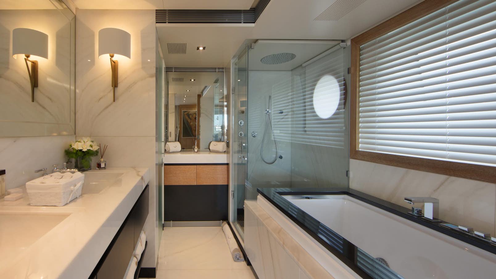 BEATRIX luxury yacht charter Cannes 