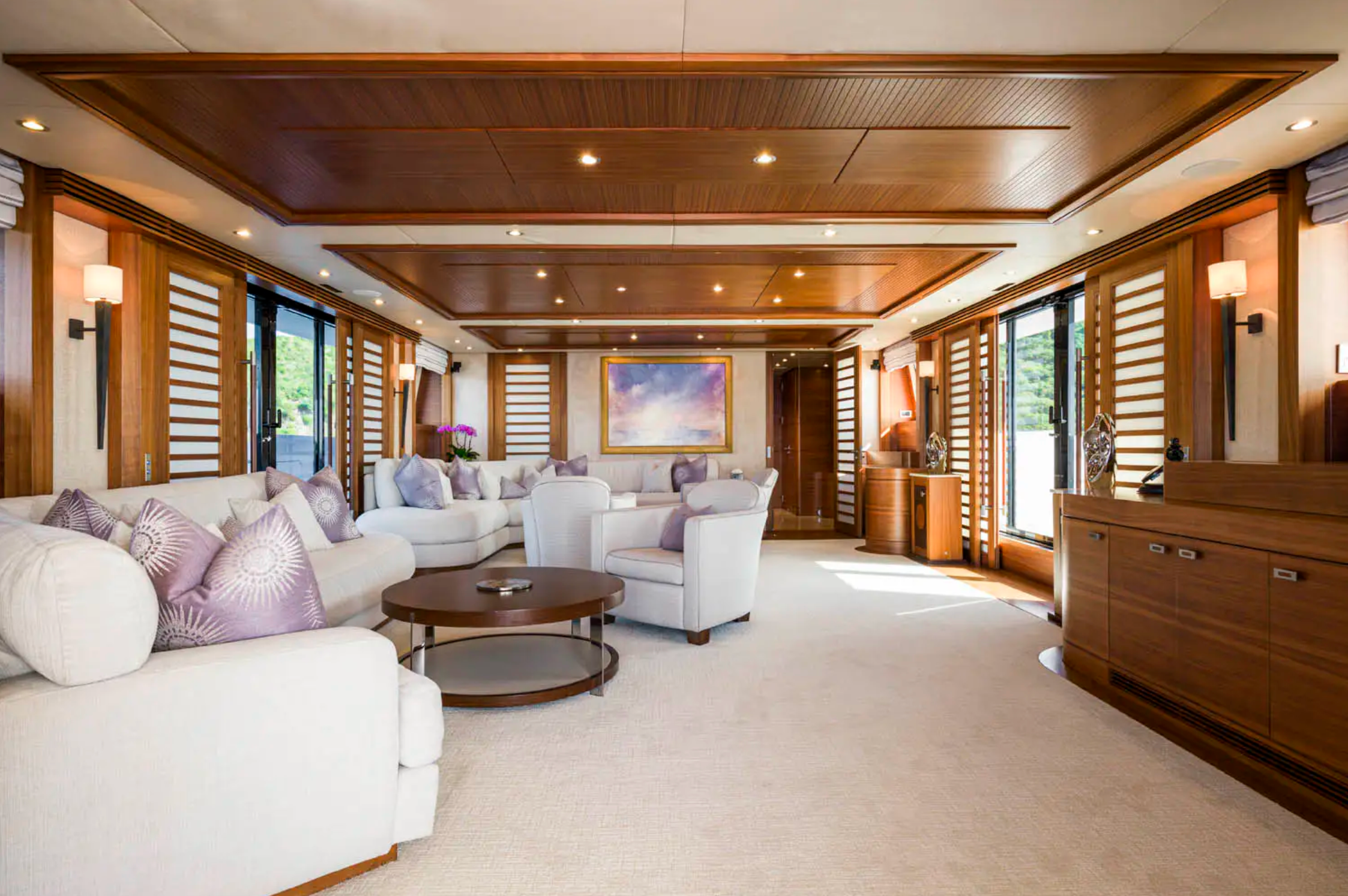Balista luxury yacht Charter Cannes 