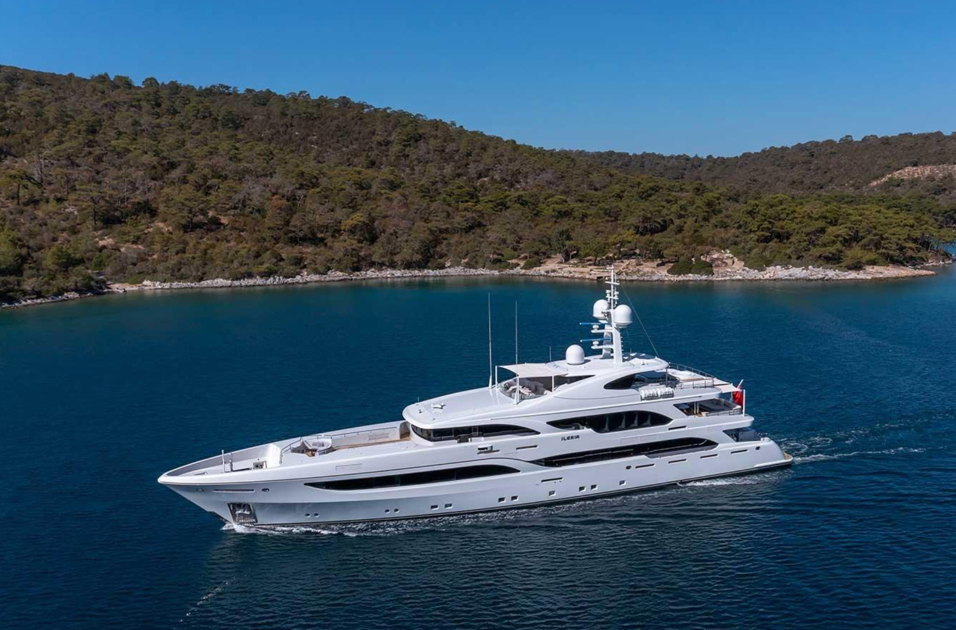 IMMERSIVE Luxury Mediterranean yacht charter
