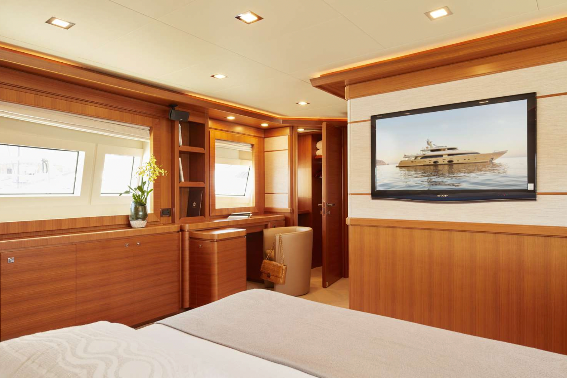Luxurious yacht charter Monaco