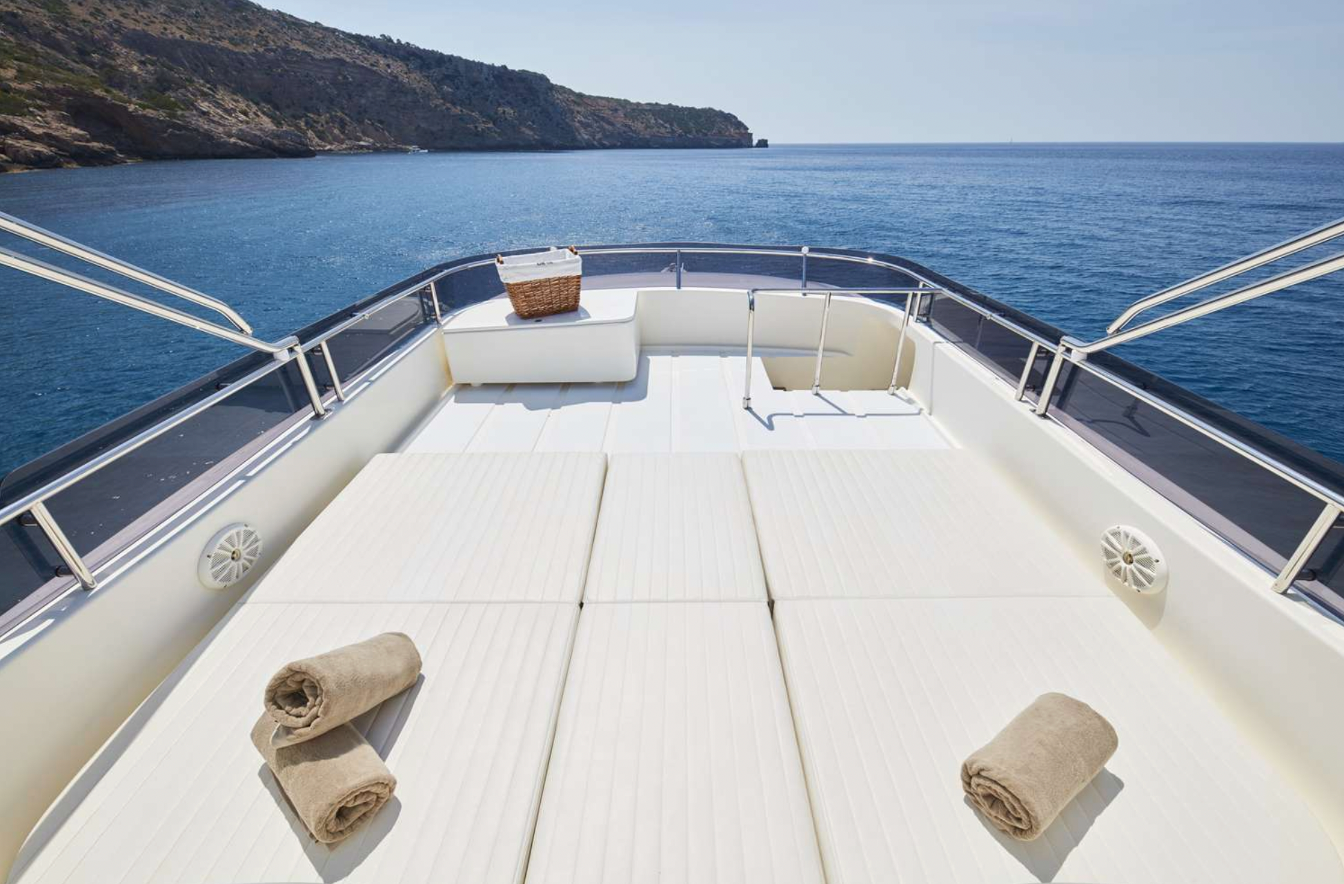 Luxurious yacht charters Monaco