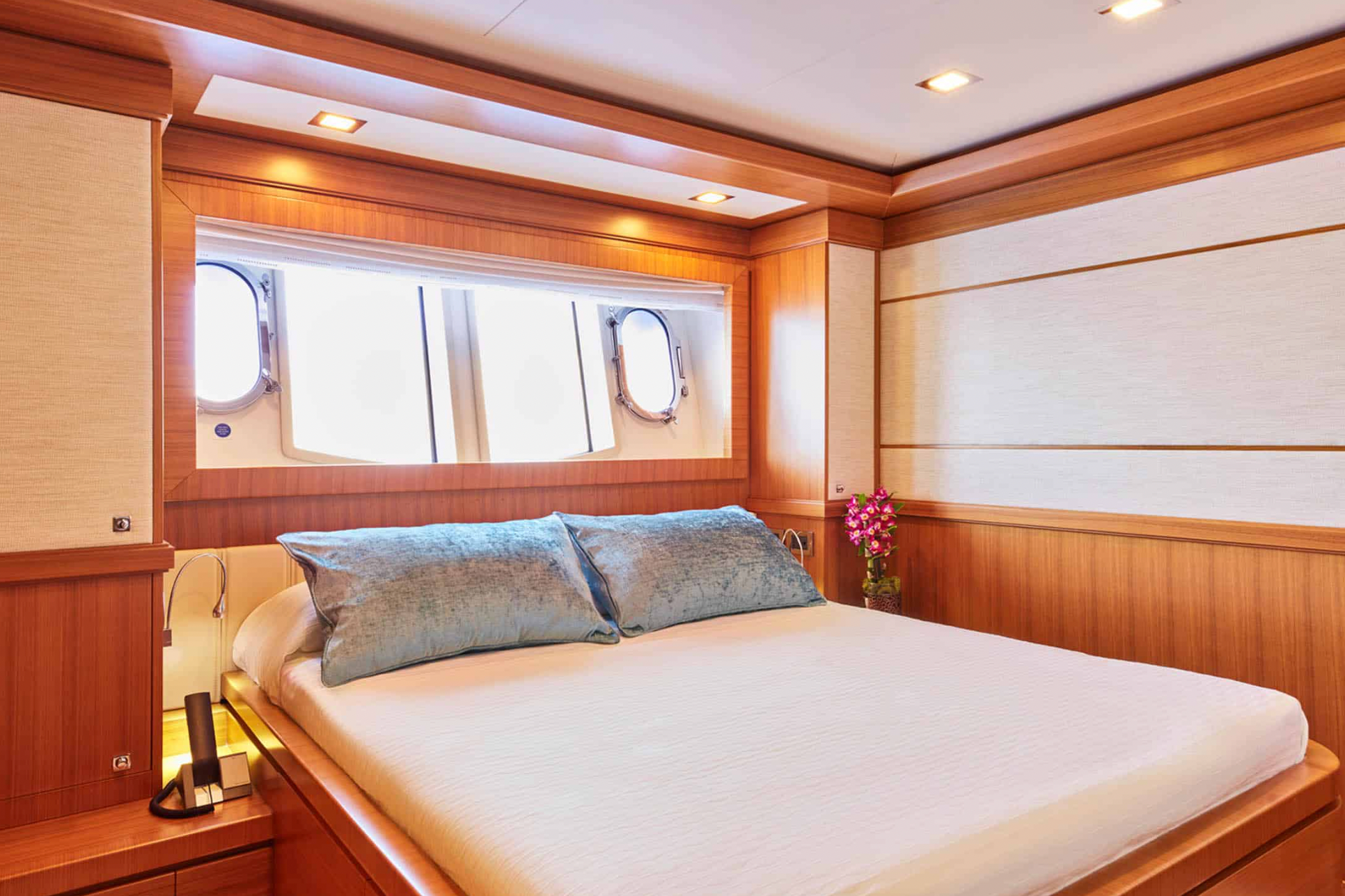Best Off overnight yacht charters Monaco