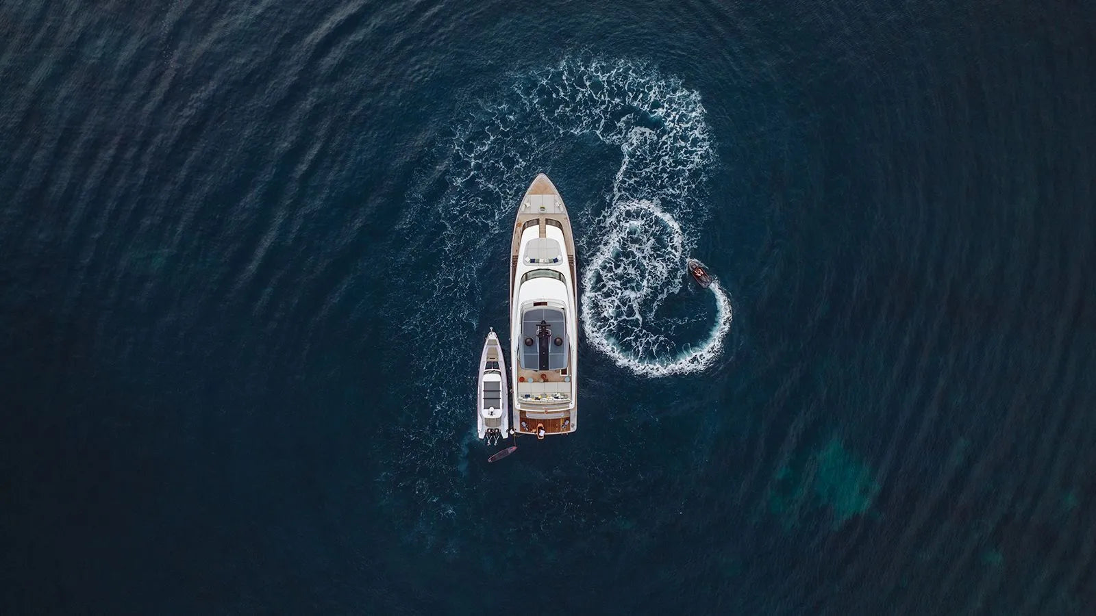 SAL party yacht charter St Tropez France