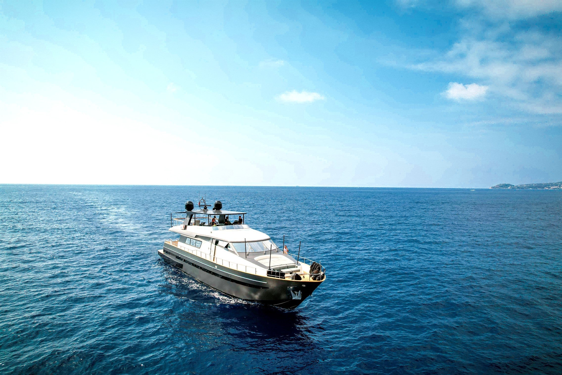 yacht charter cost St Tropez France