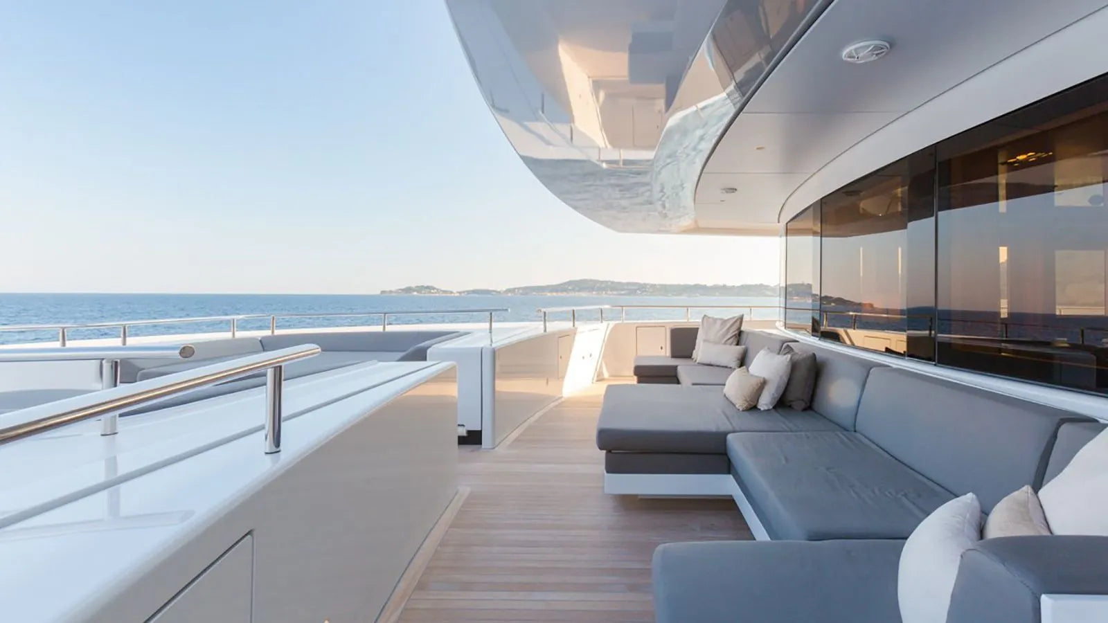 vacation yacht charter Cannes France