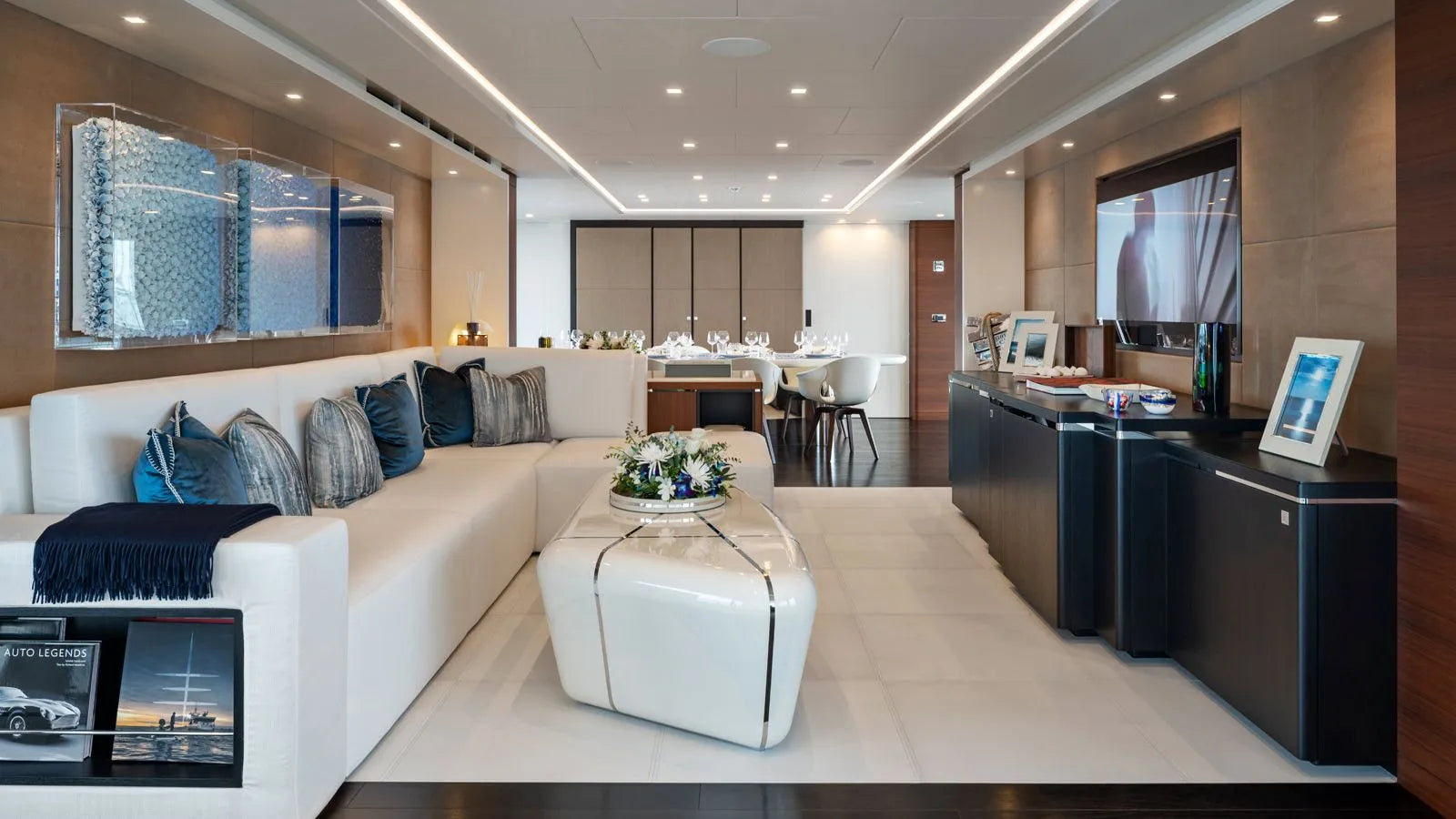 Term yacht Charter Cannes 