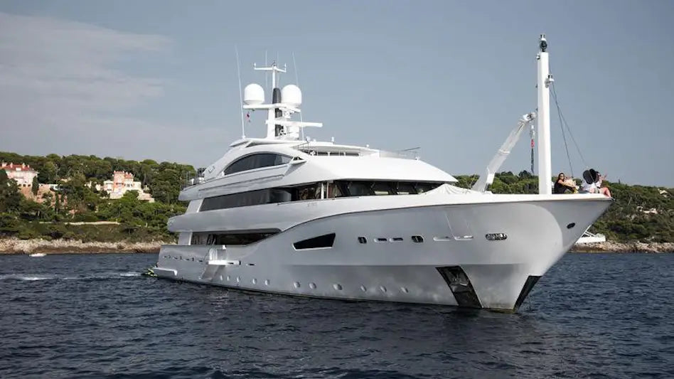 BEATRIX yacht Charter Cannes 