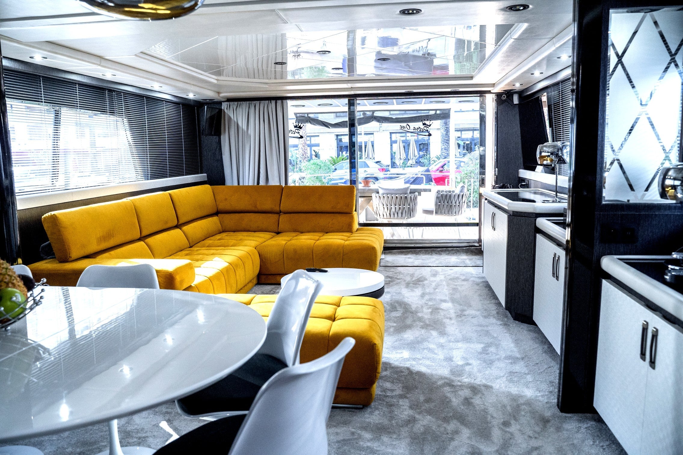party yacht Charter St Tropez France