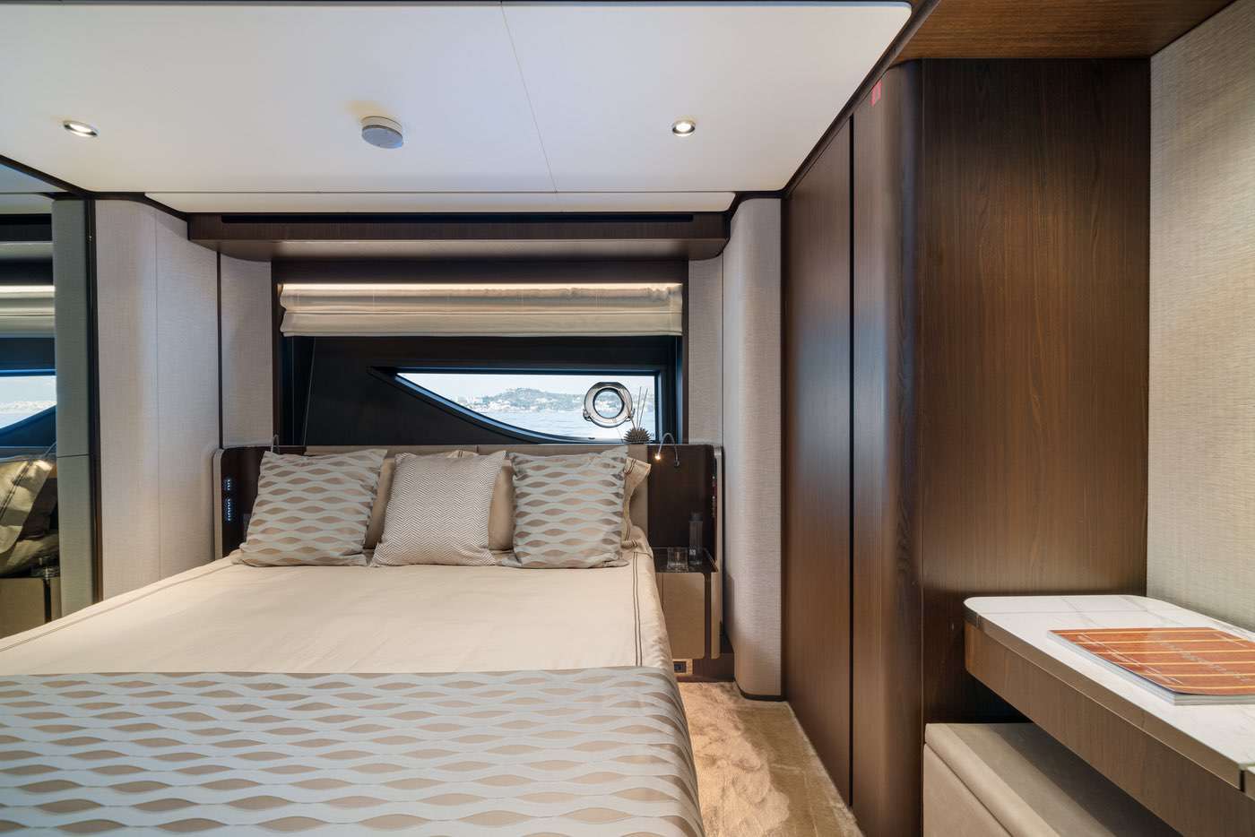 Weekly yacht Charter Amalfi Coast
