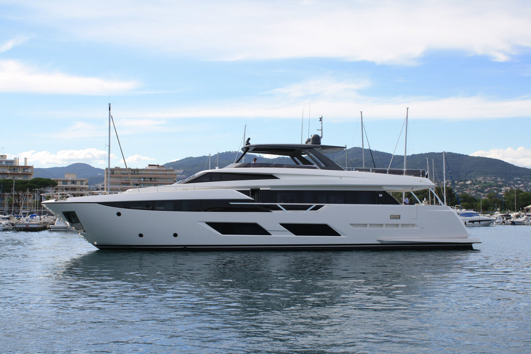 Mega yacht Charter St Tropez France