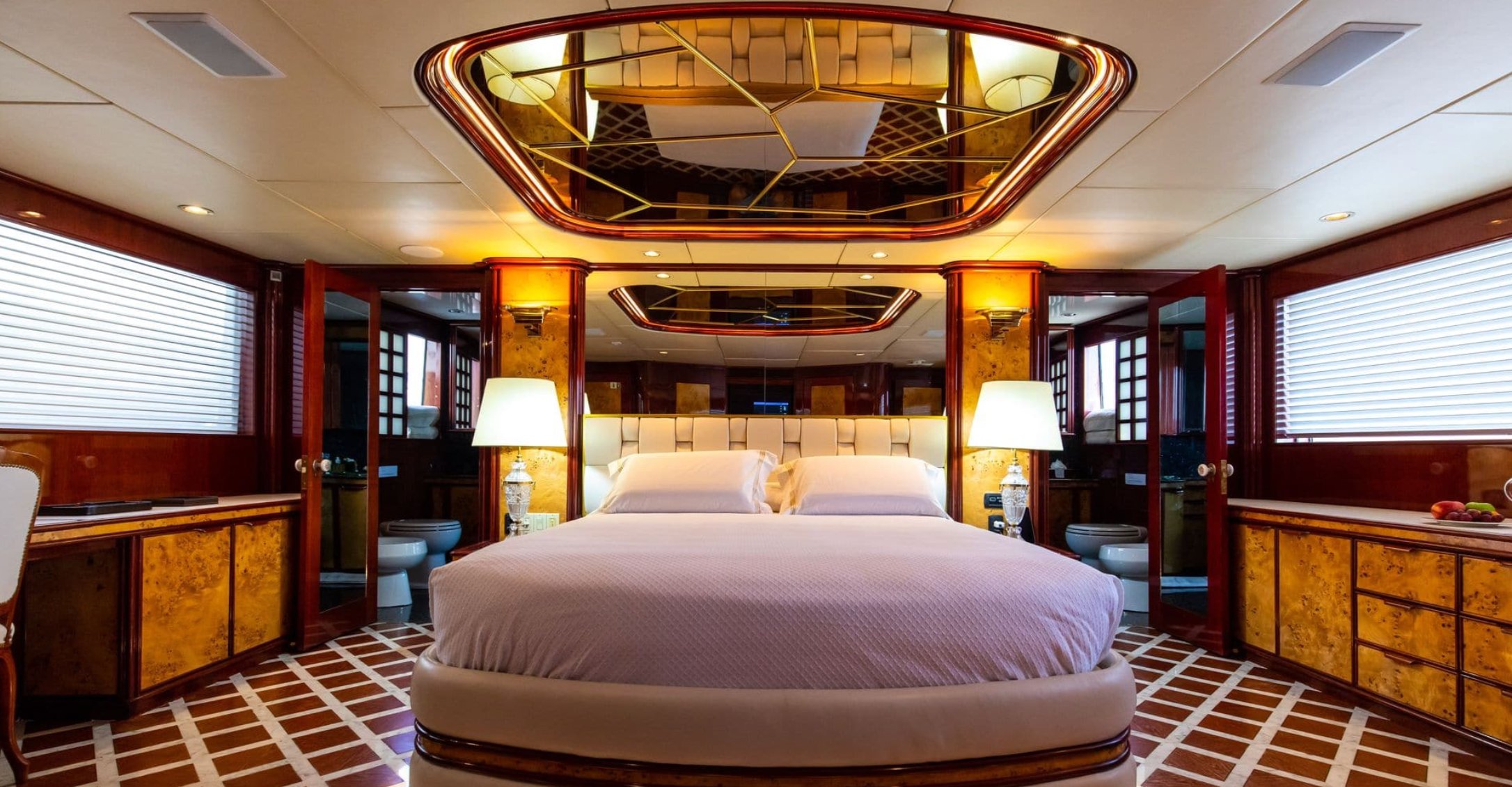Motor Yacht for Charter cannes France