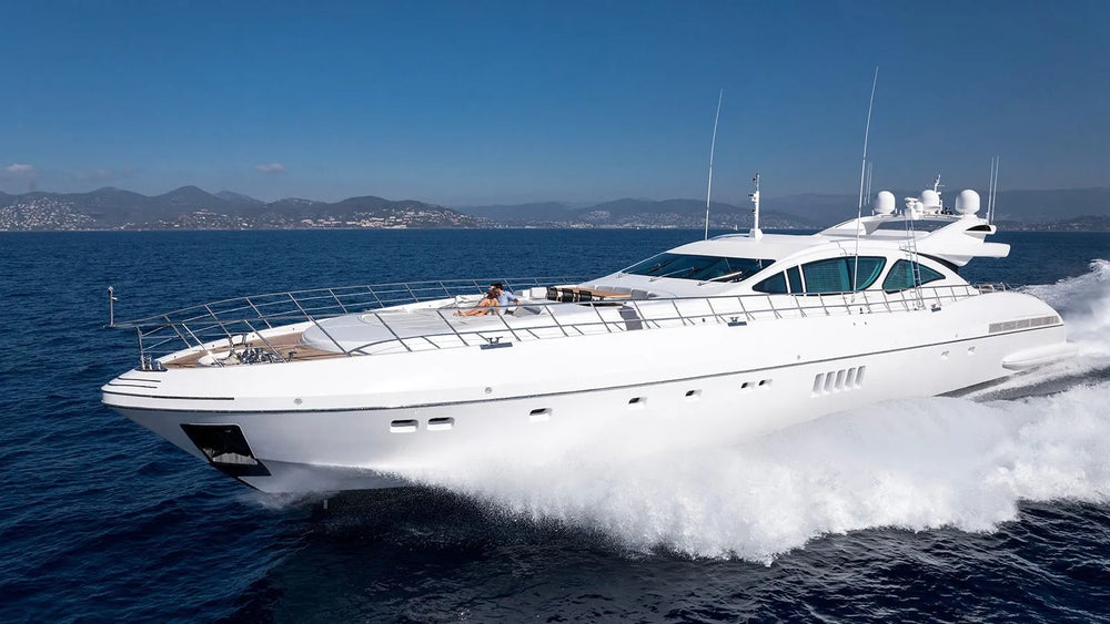Weekly yacht Charter Cannes 