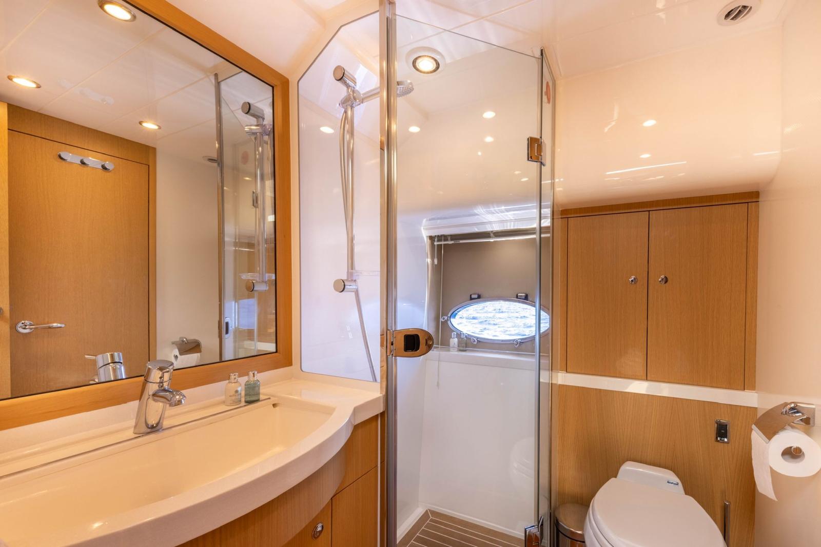 P'tite Bouille party yacht charter Cannes