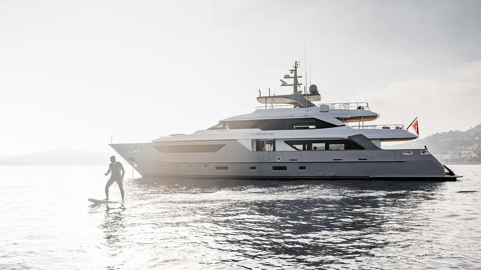 M/Y LES BRUXELLOIS luxury yacht Charter Cannes