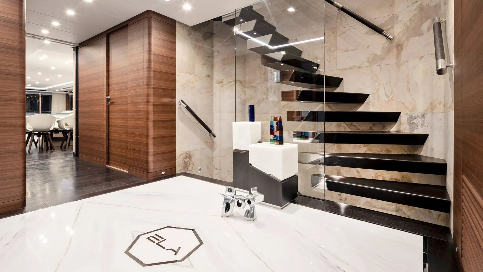 yacht Charter Cannes 