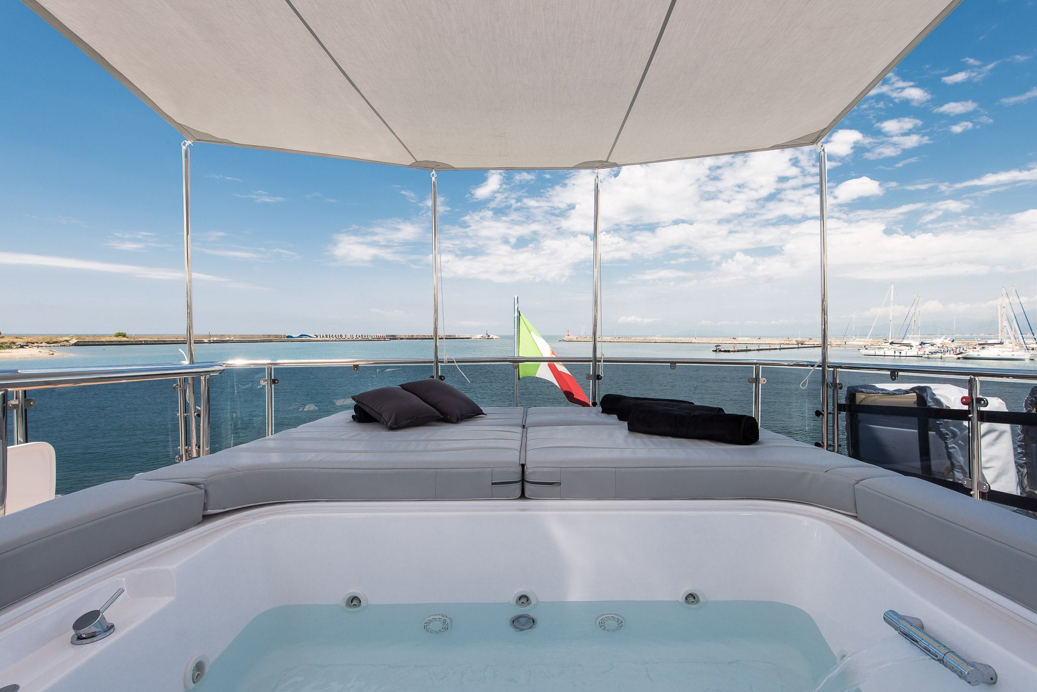 overnight yacht charter Monaco
