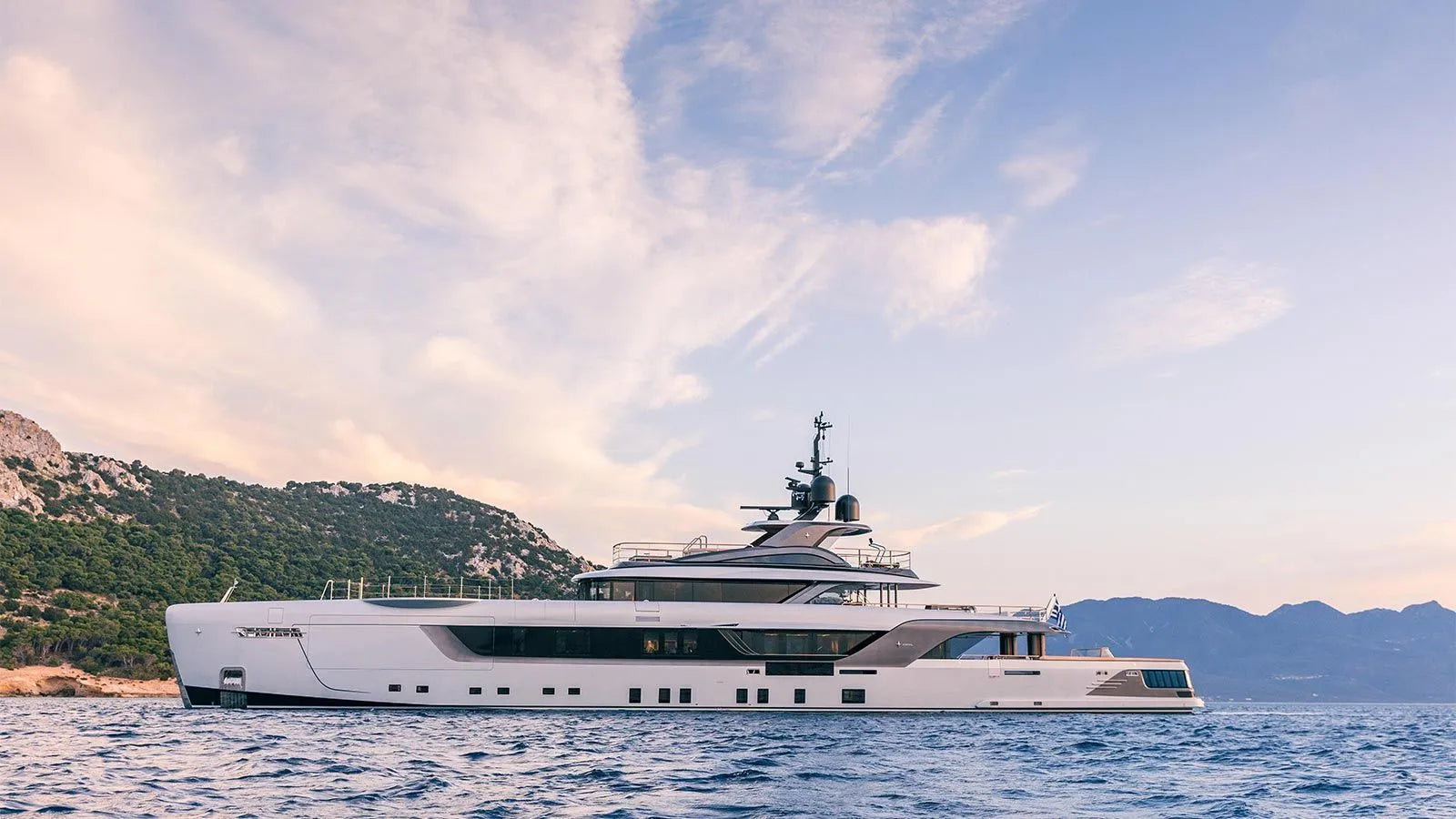 luxury yacht Charter Monaco