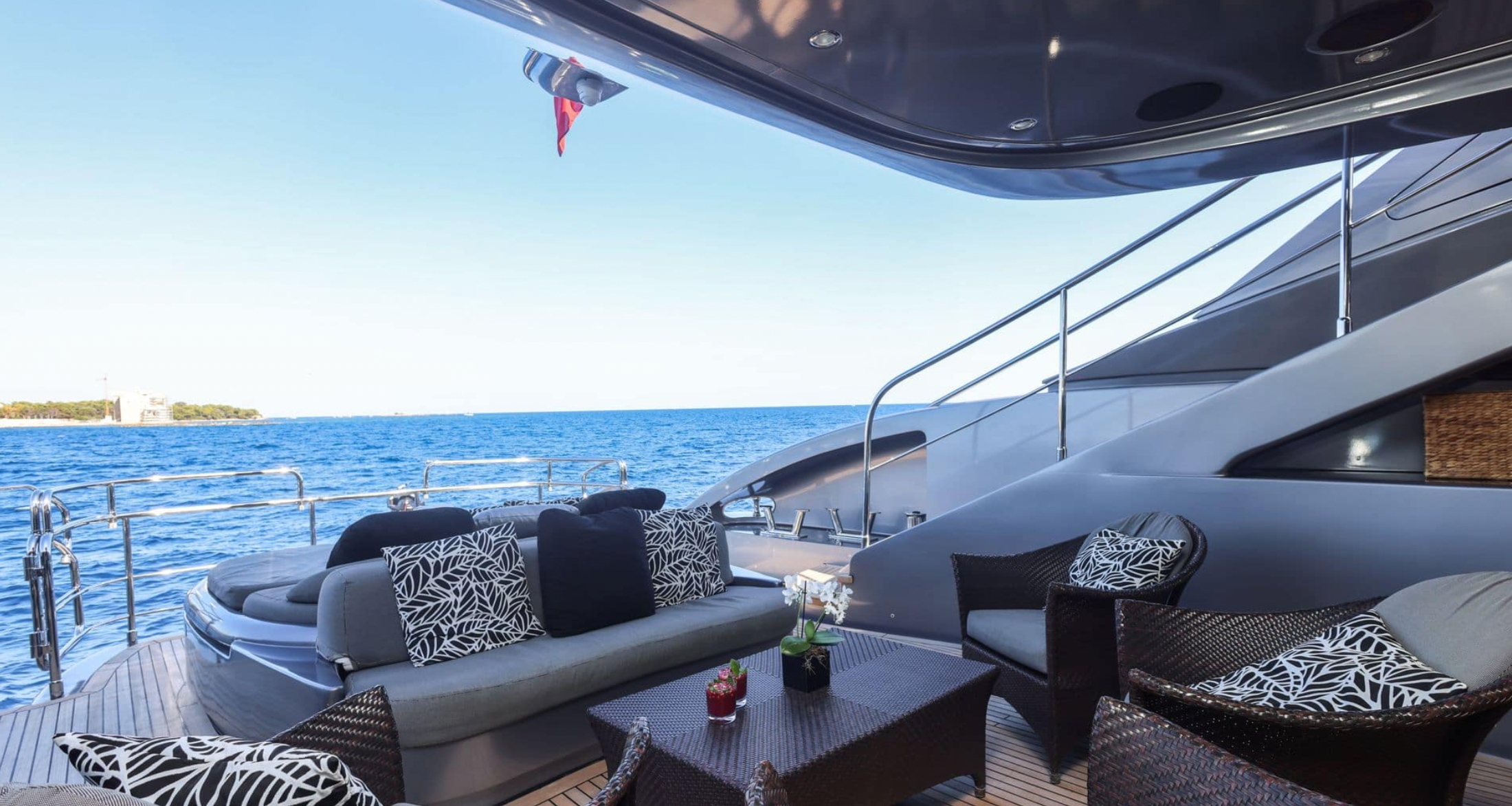 M/Y MATSU Motor Yacht for Charter Cannes France