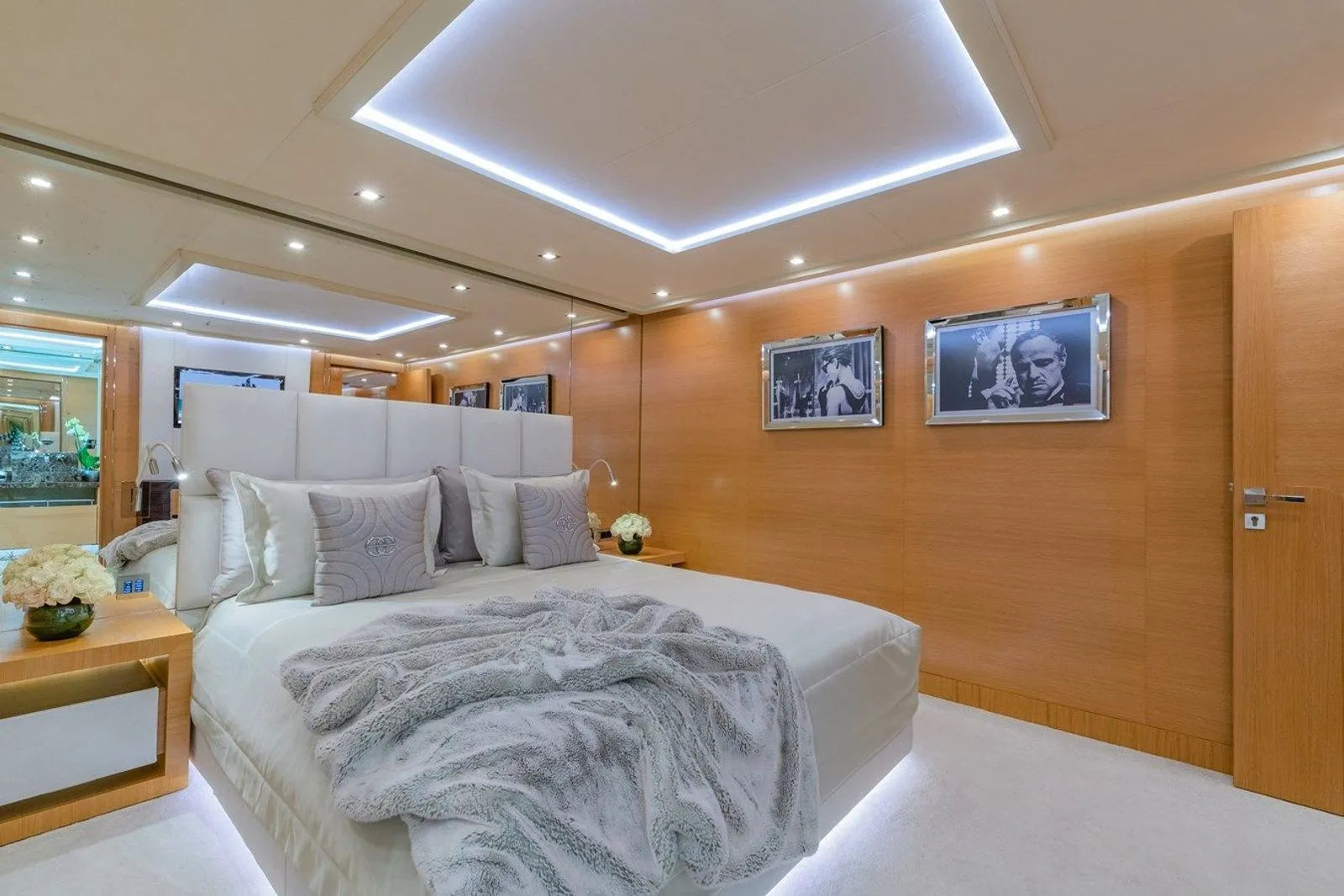 party yacht charter Cannes 