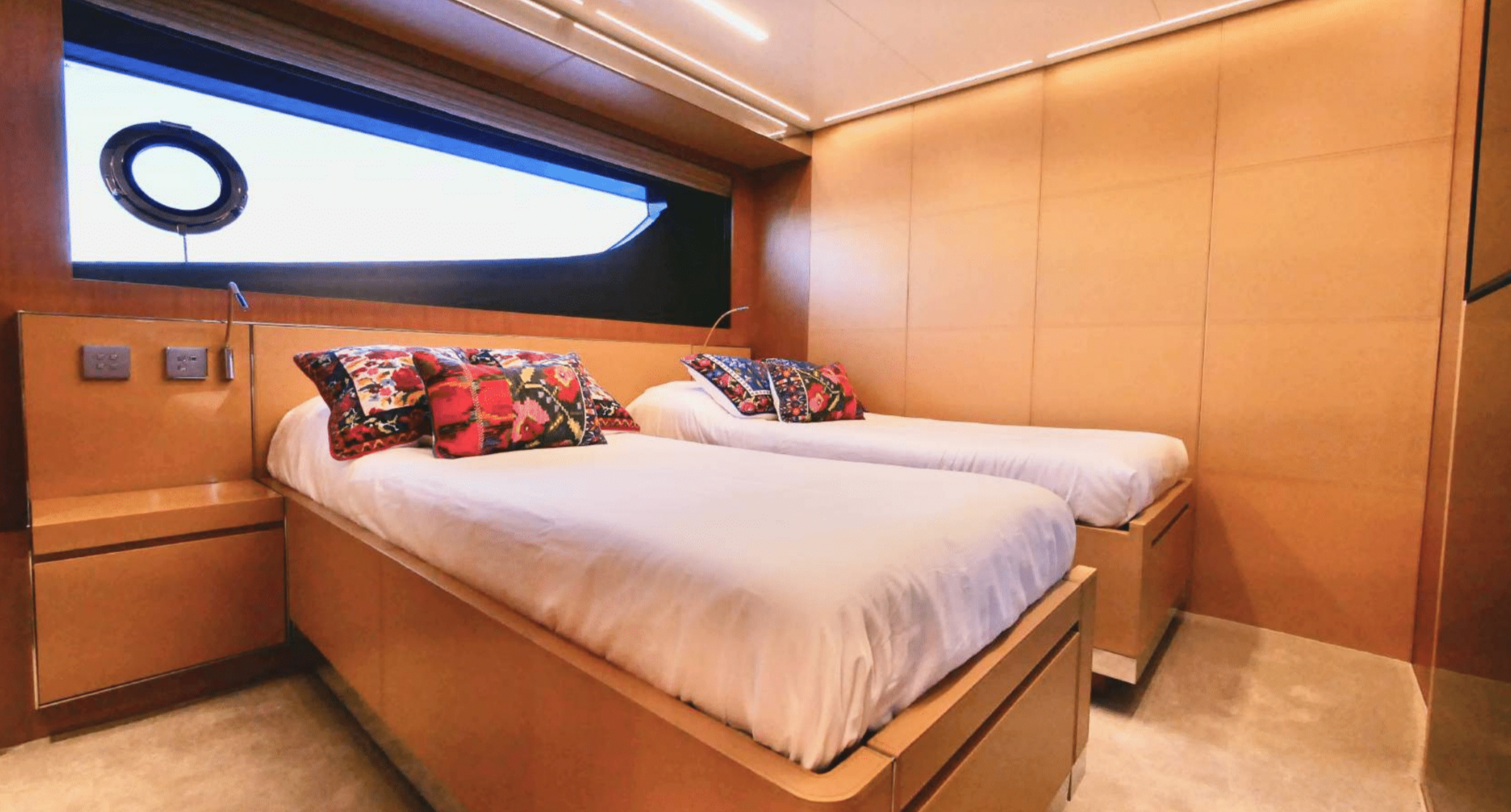 luxury yacht Charter Cannes 