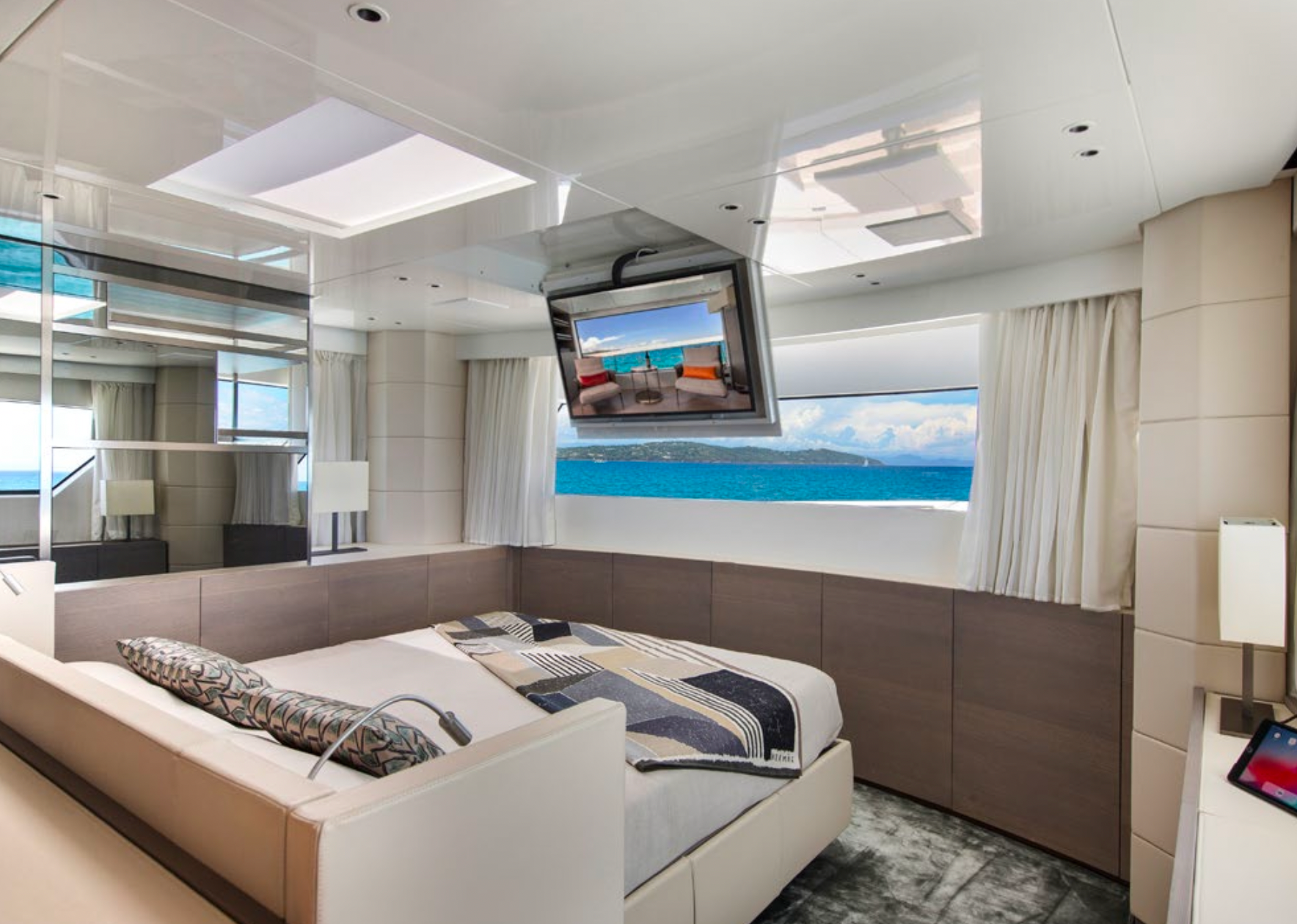 Silaos IV luxury yacht Charter Cannes 