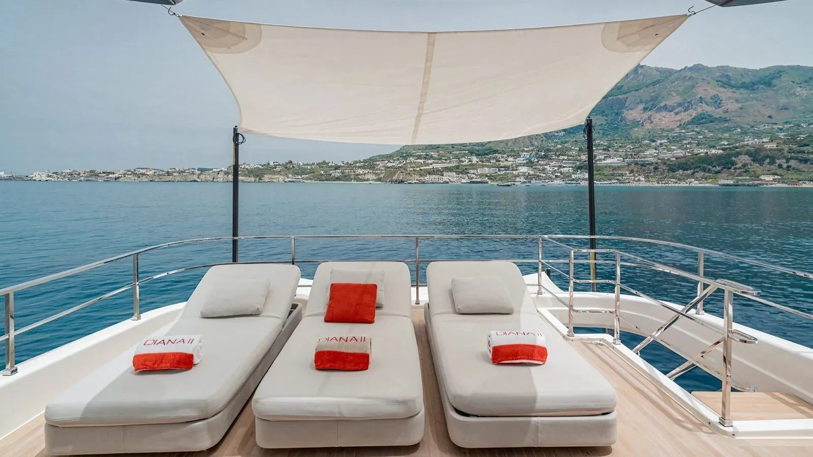 Diana II luxury yacht rental Amalfi Coast