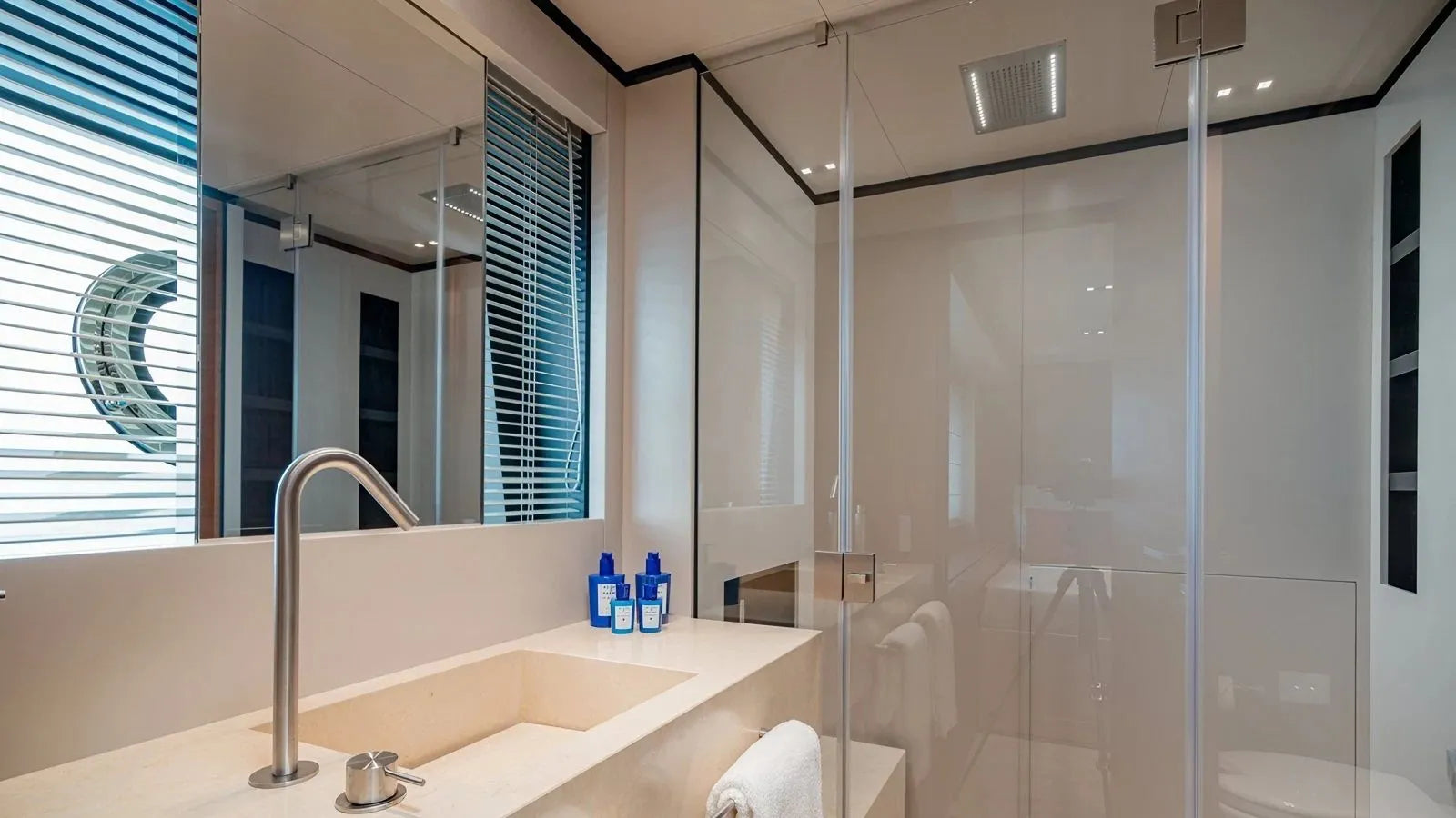 Diana II private yacht hire Amalfi Coast