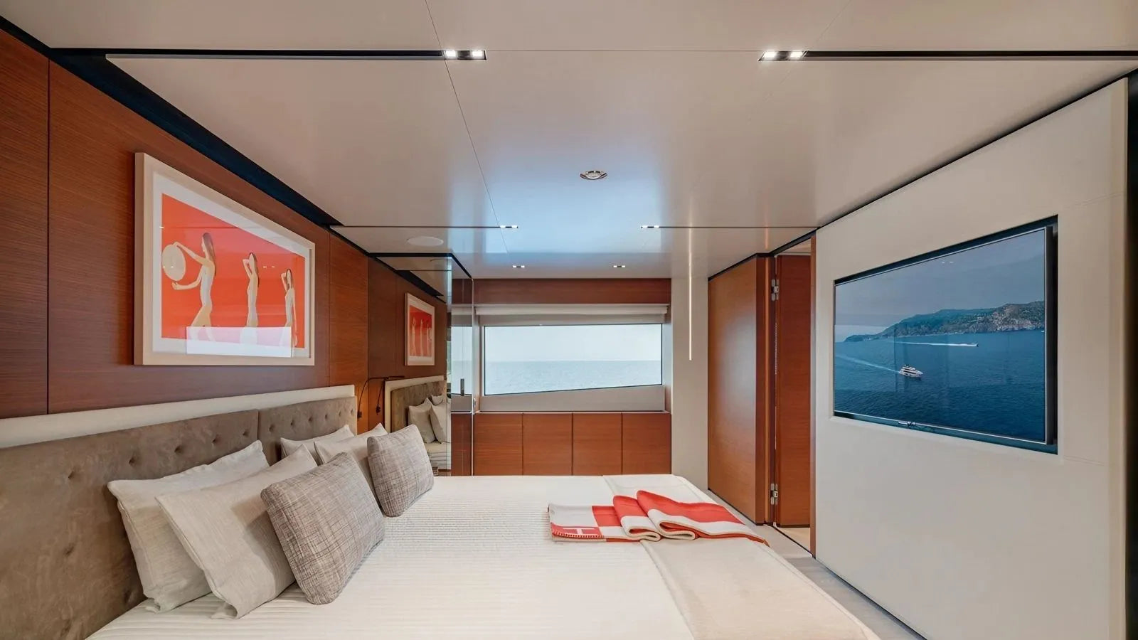 Diana II private yacht charter Italian Riviera