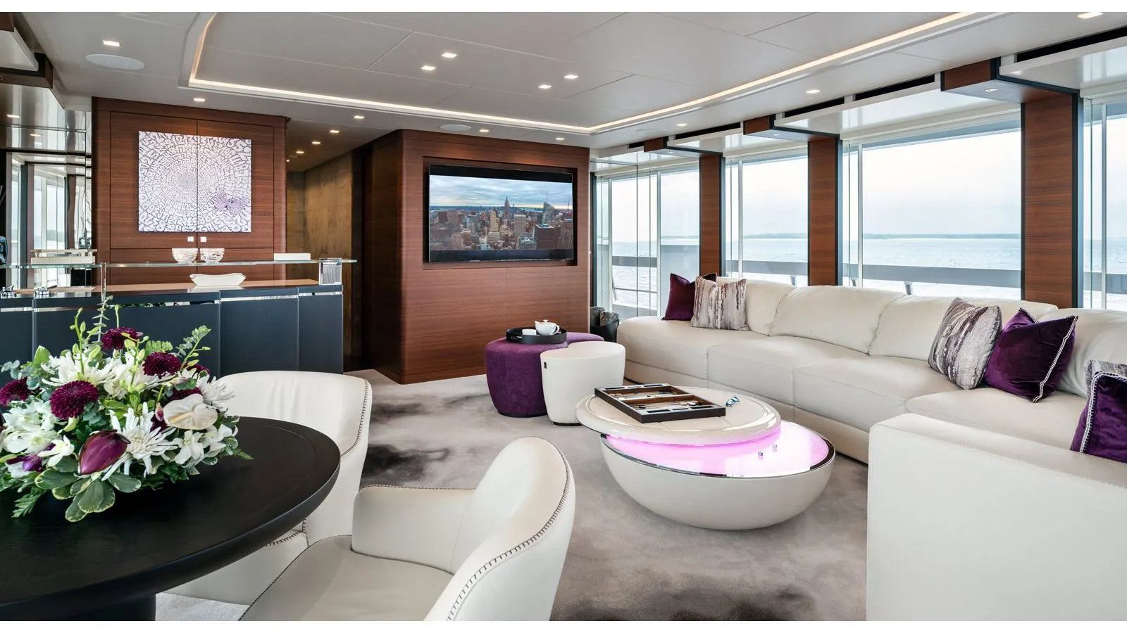 Motor Yacht Rental Cannes France