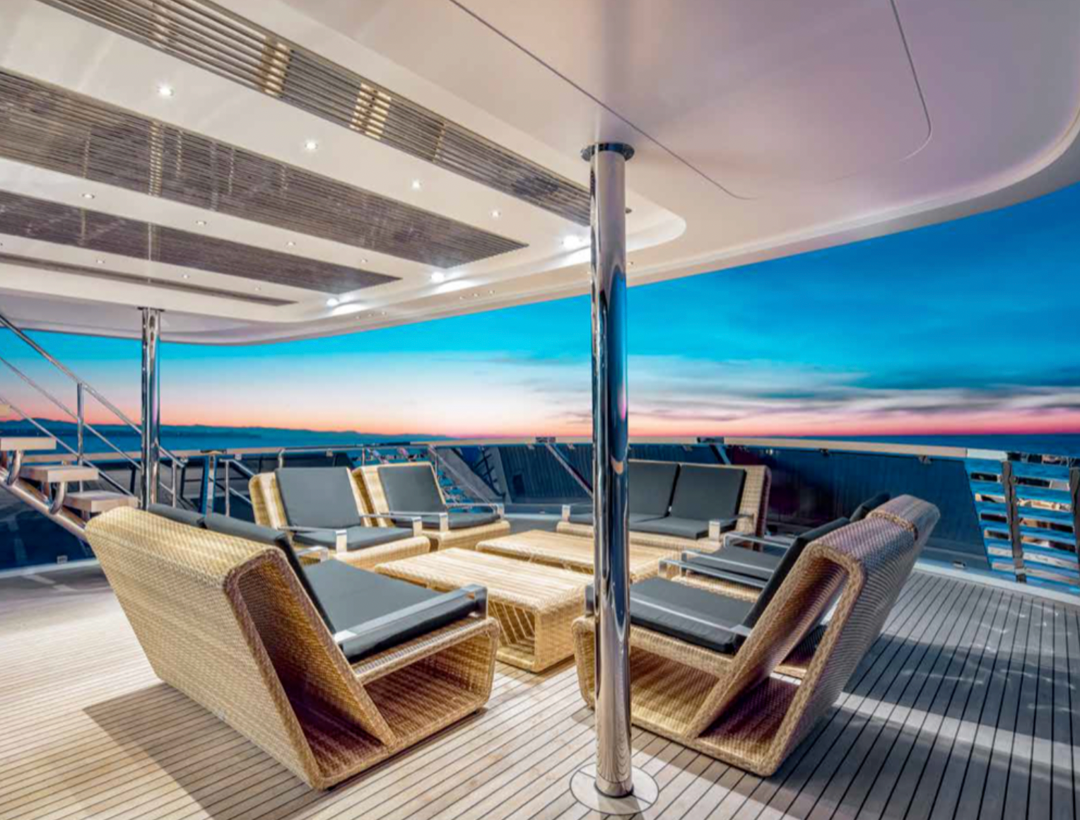 M/Y EUPHORIA II Yacht Charter Holiday Cannes