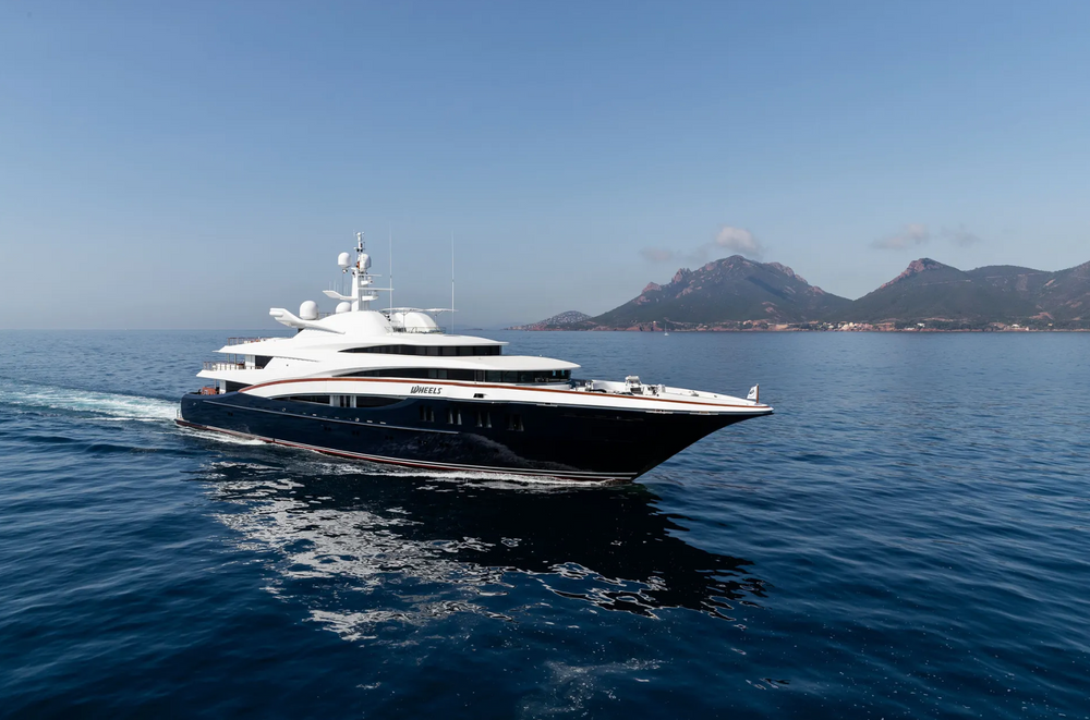 Yacht Charter Vacation St Tropez France