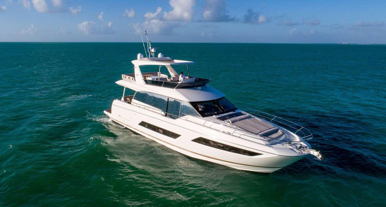 private yacht charter St Tropez France