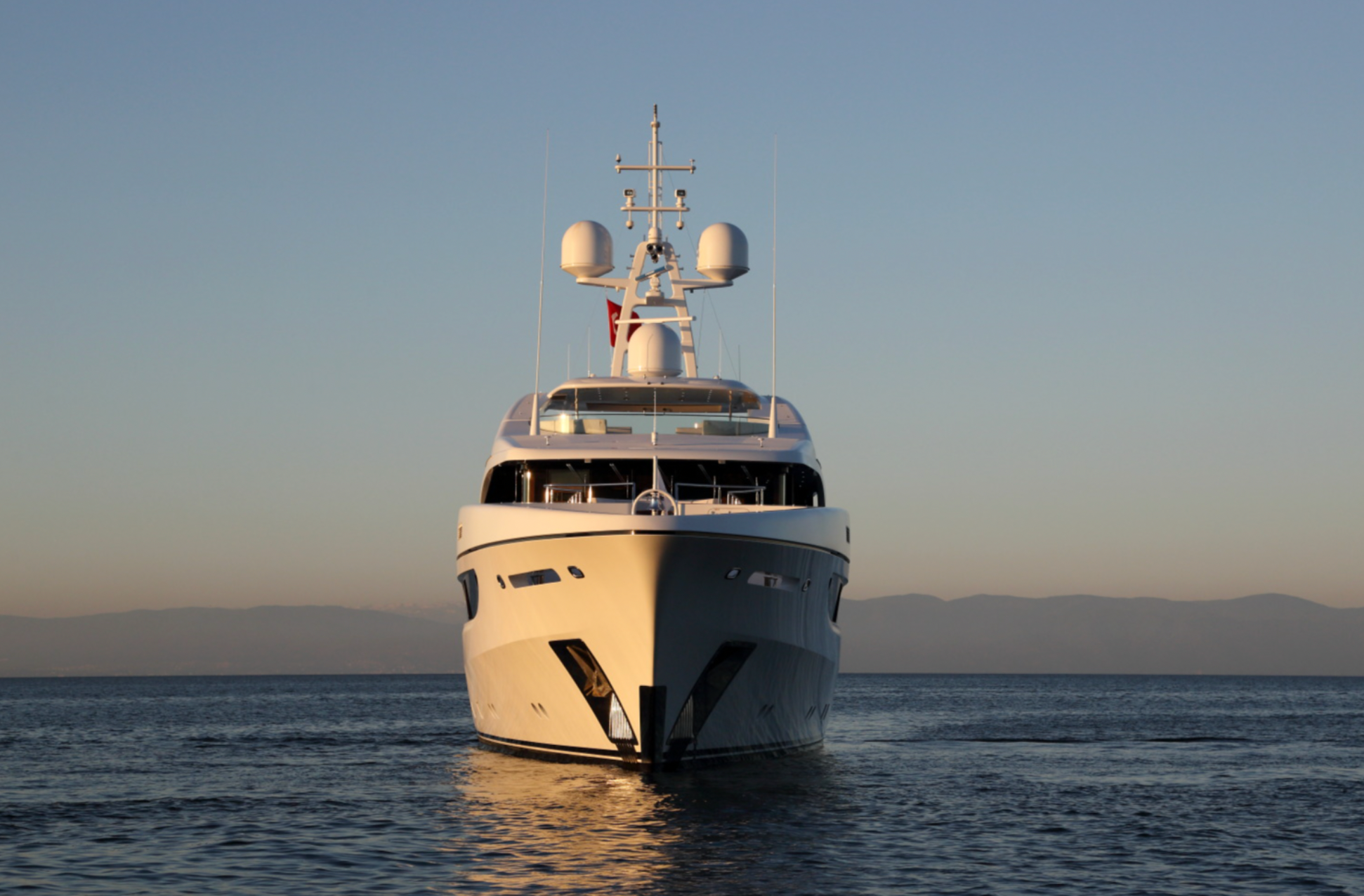 IMMERSIVE day yacht charter Mediterranean