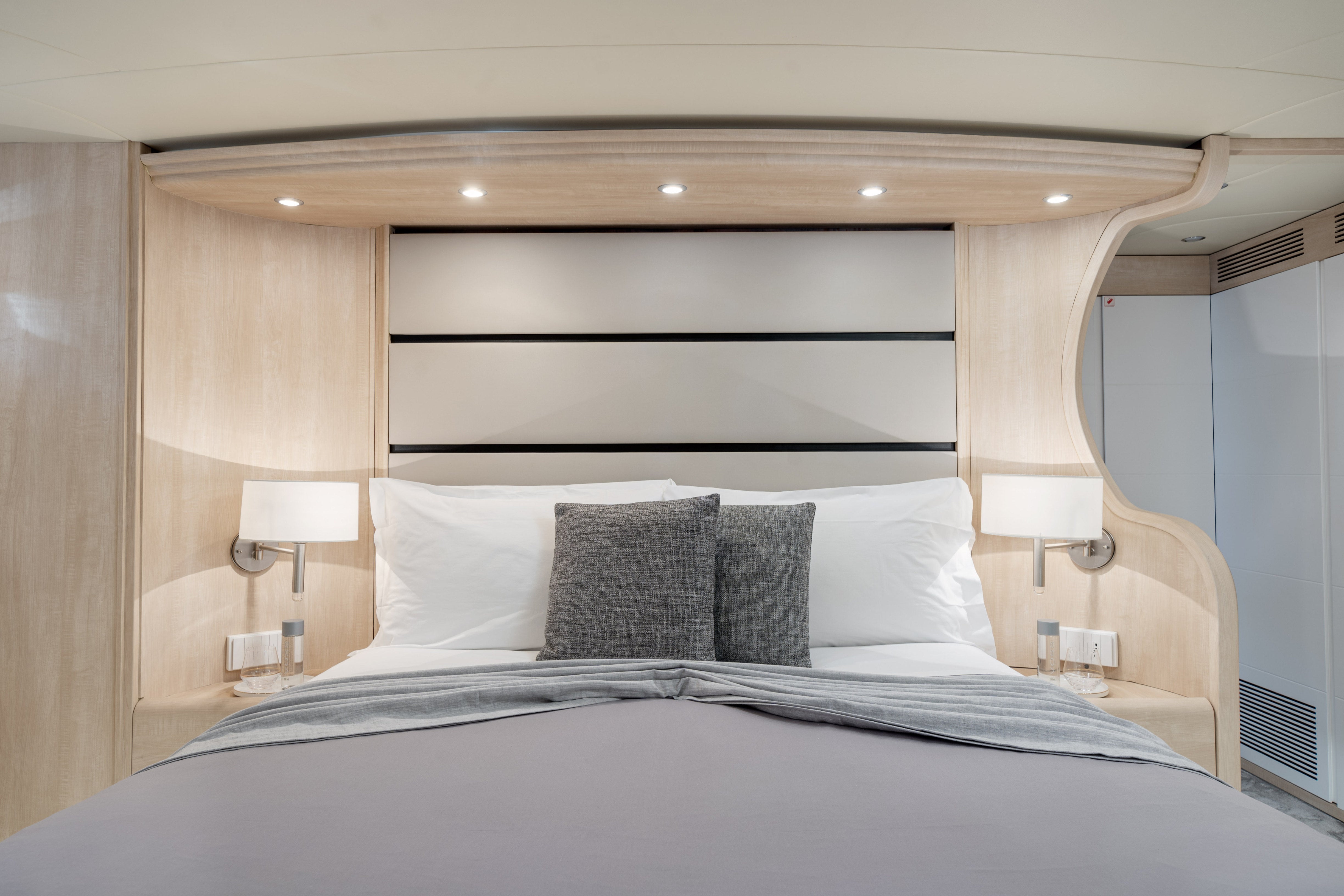 party yacht Charter Naples, Italy