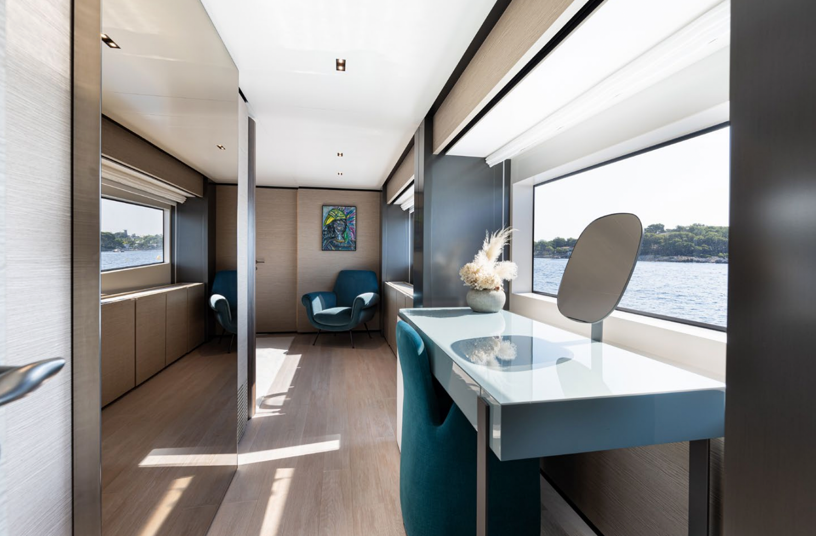 HAIAMI luxury yacht charter Holiday St Tropez France