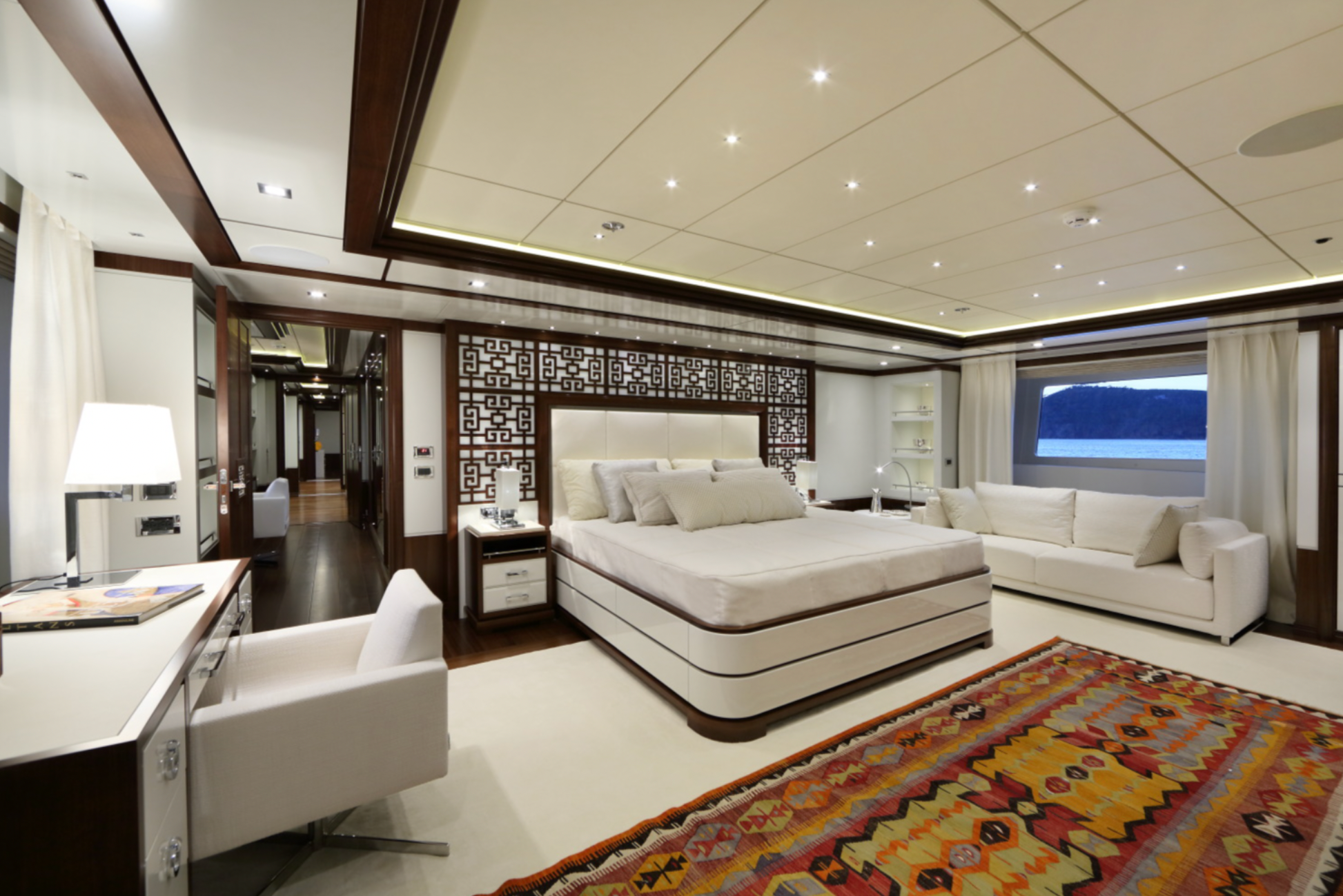 IMMERSIVE Best Mediterranean Mega yachts for charter