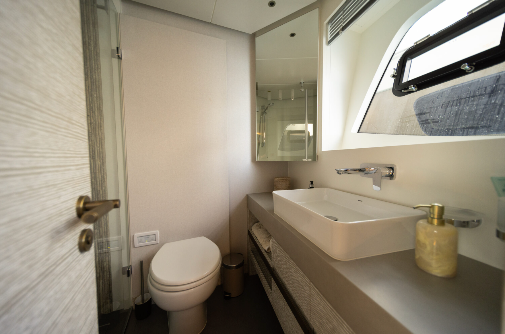 M/Y KAMOKA party yacht charter Monaco