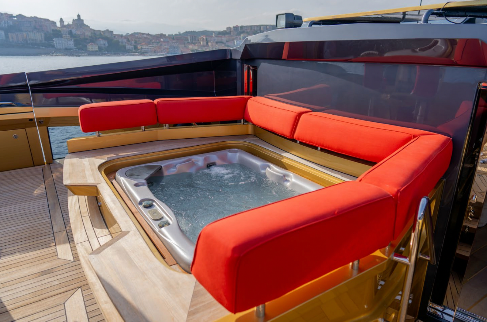 KHALILAH yacht charter cost St Tropez France