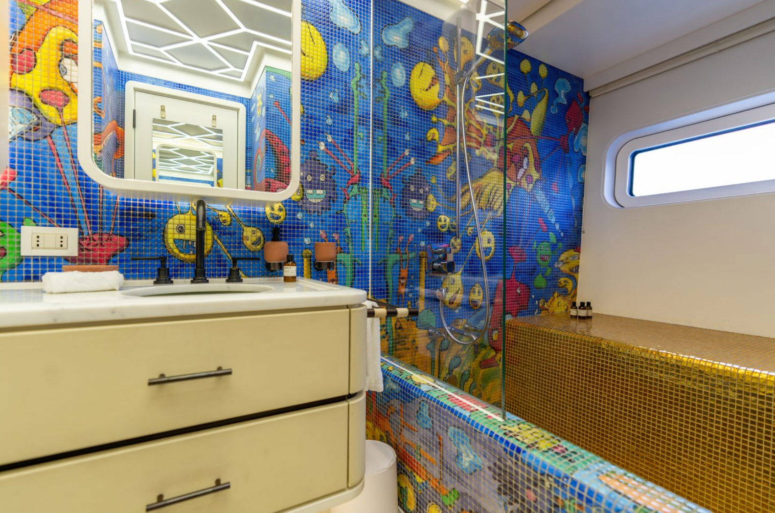 KHALILAH Yacht Charter Vacation St Tropez France