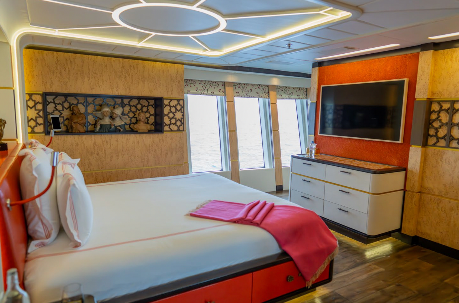 KHALILAH private yacht charter St Tropez France